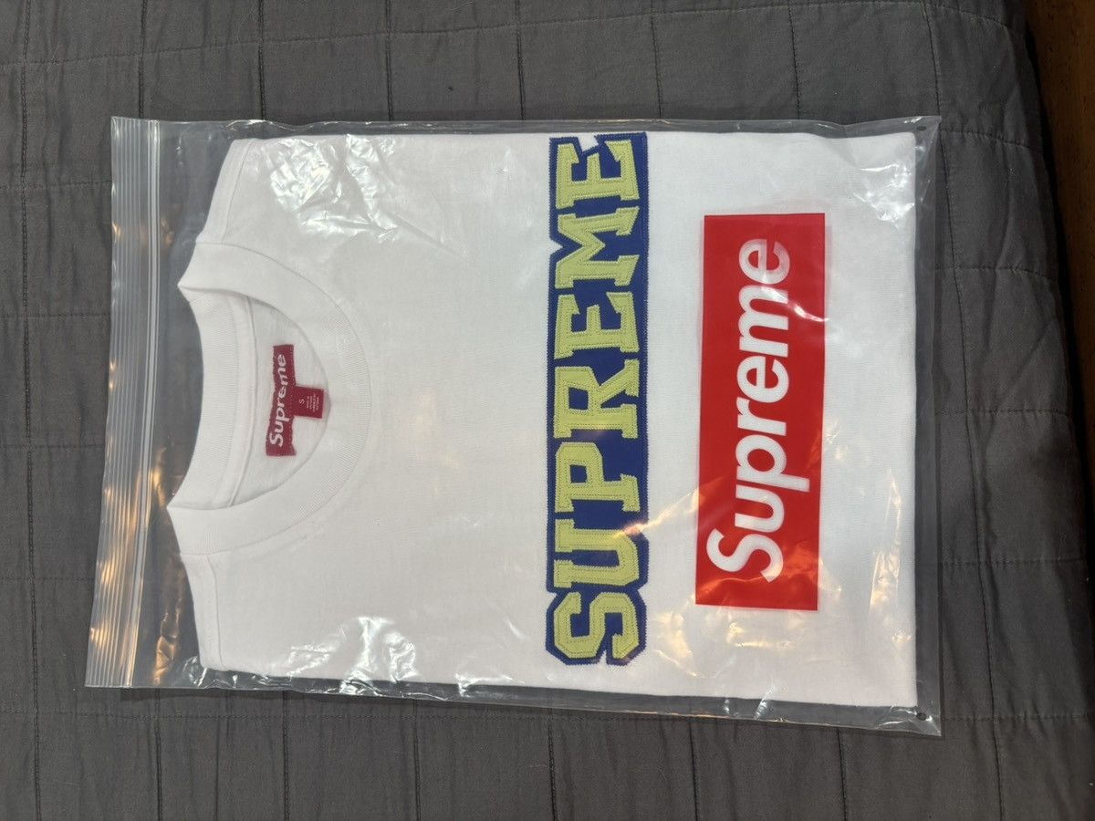 Supreme 2025 Supreme Satin Appliqué Short-Sleeve Top 'White Size US S / EU 44-46 / 1 - 2 Thumbnail