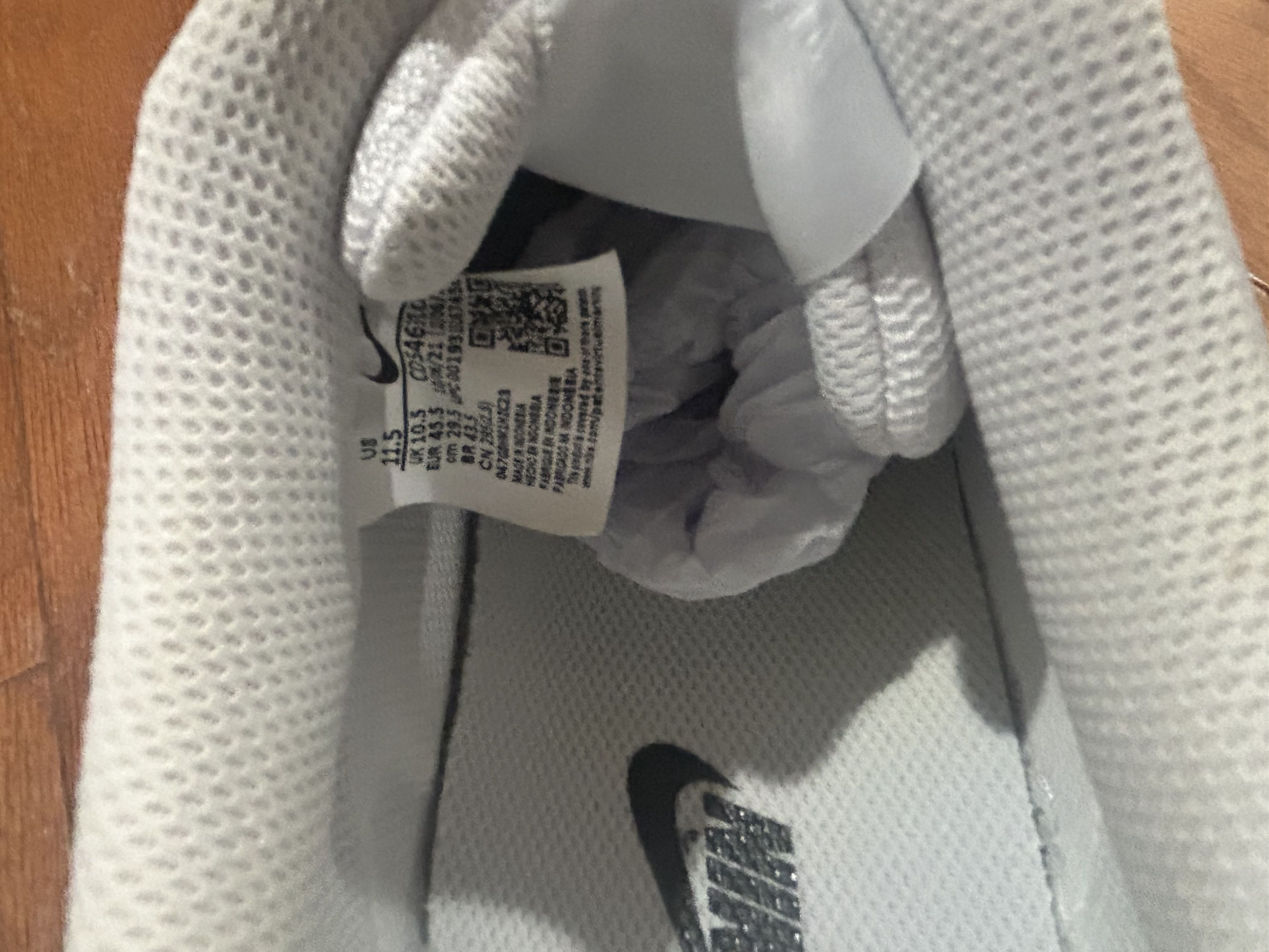 Nike Nike Court Vision Low Triple White Size US 11.5 / EU 44-45 - 7 Thumbnail