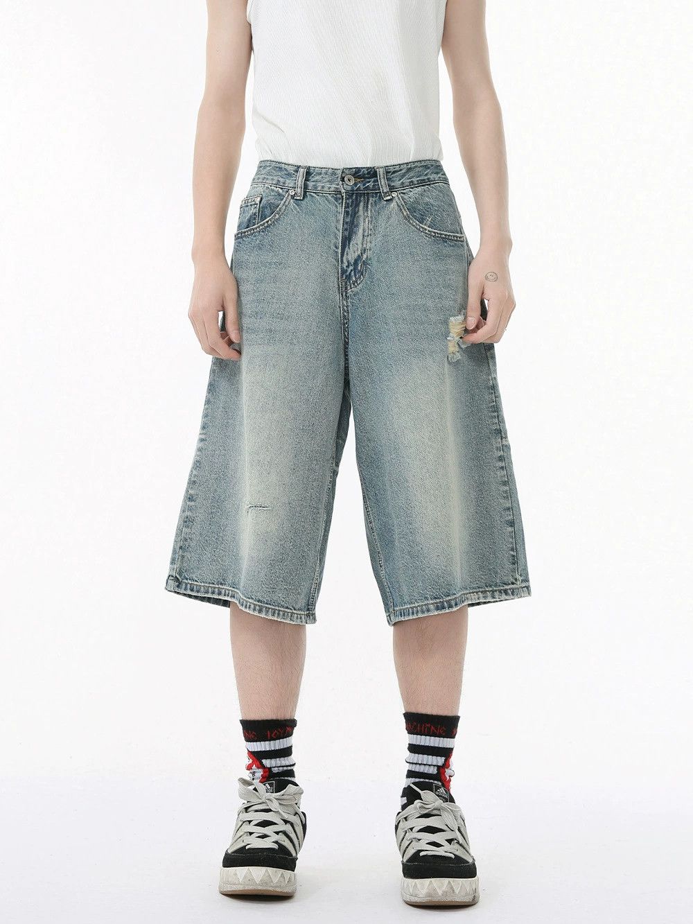 Japanese Brand × Jean Japanese retro distressed straight ripped denim shorts Size US 32 / EU 48 - 1 Thumbnail