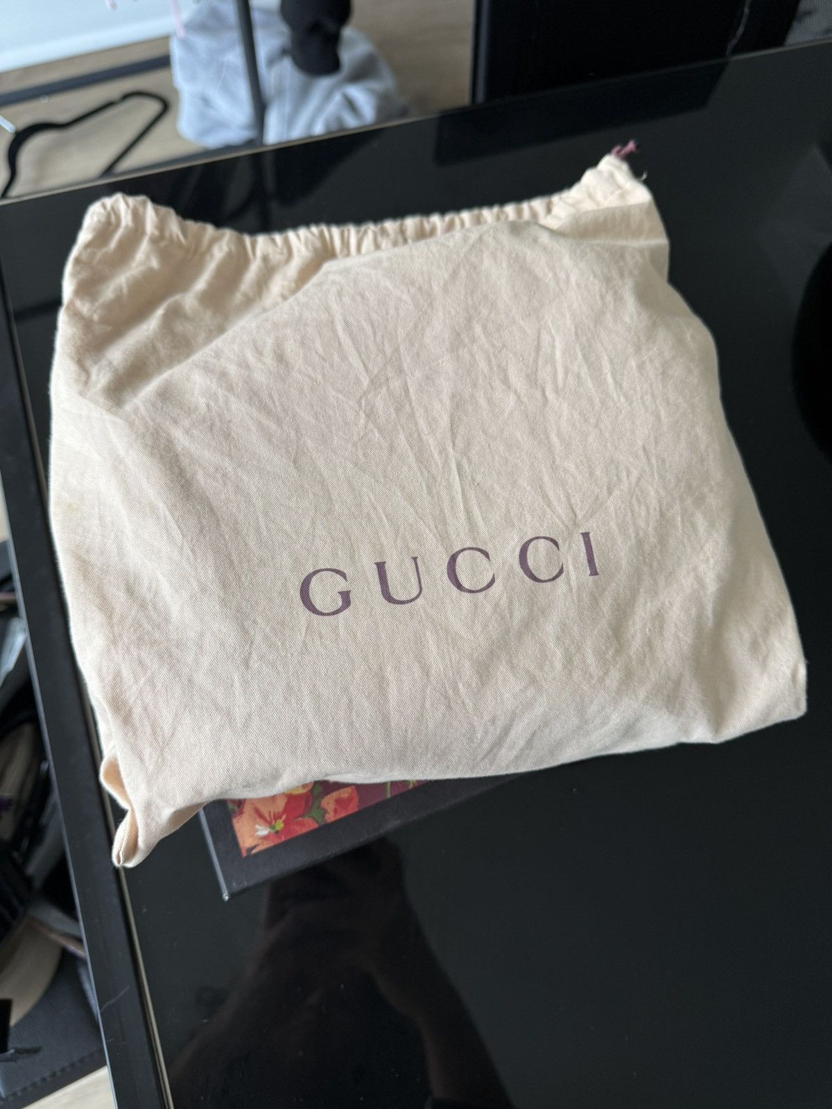 Gucci Gucci GG Supreme Canvas & Leather Camera Bag in Beige Size ONE SIZE - 2 Thumbnail