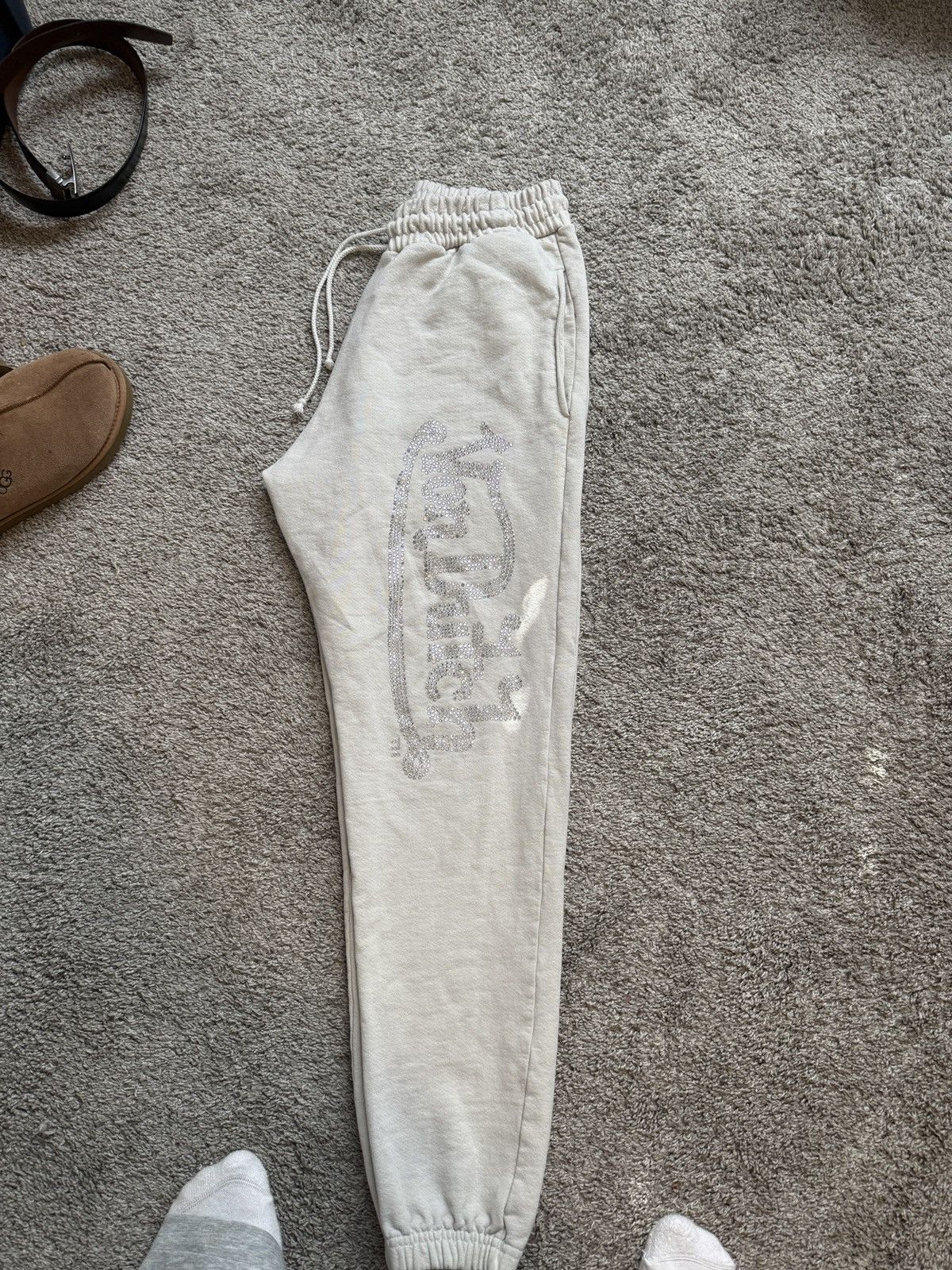 Von Dutch Von Dutch Rare Color way Rhinestone Jogger Sweatpants Size US 30 / EU 46 - 1 Thumbnail