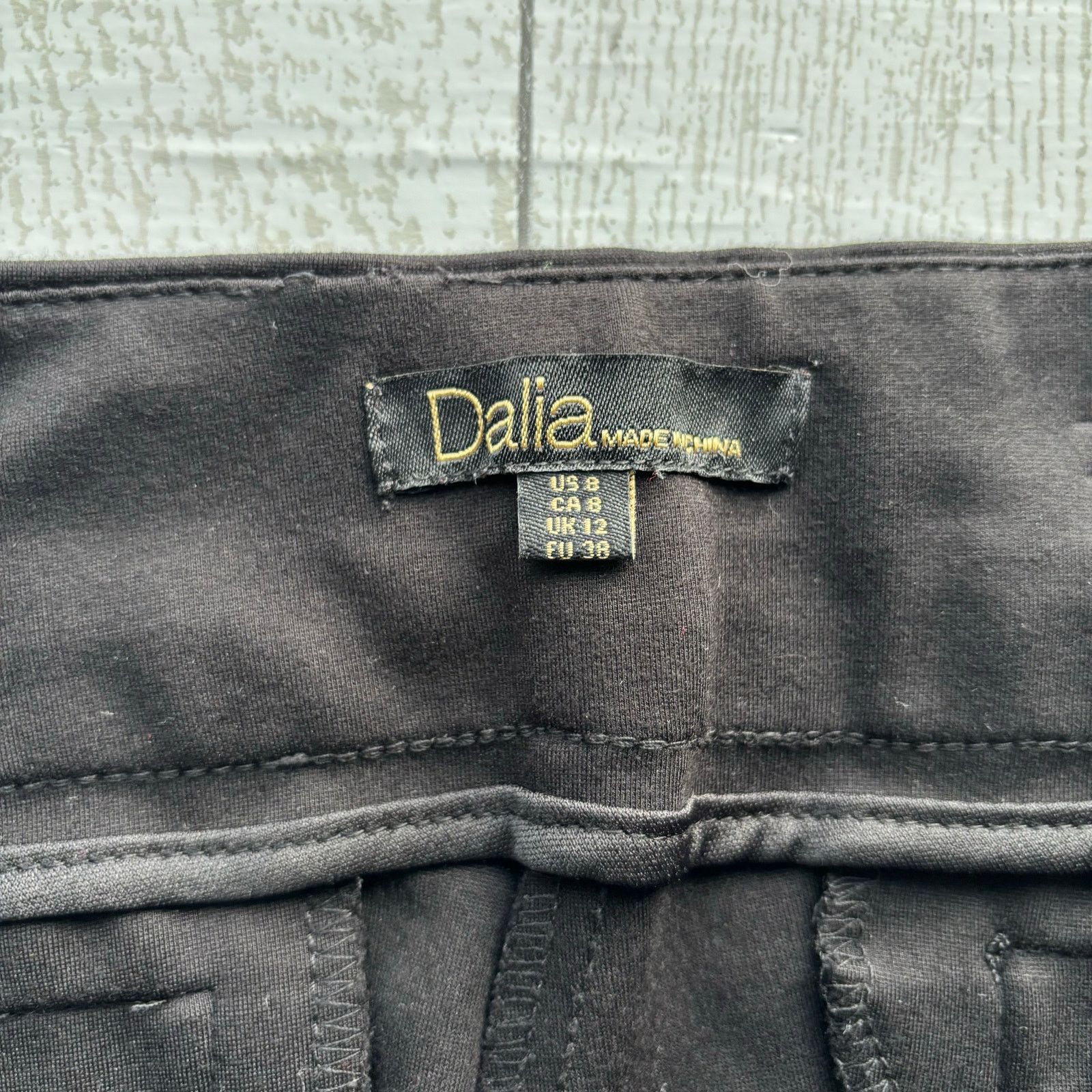 Other Dalia Black Pull-On Ankle Pants Size 8 Size 30" / US 8 / IT 44 - 8 Thumbnail