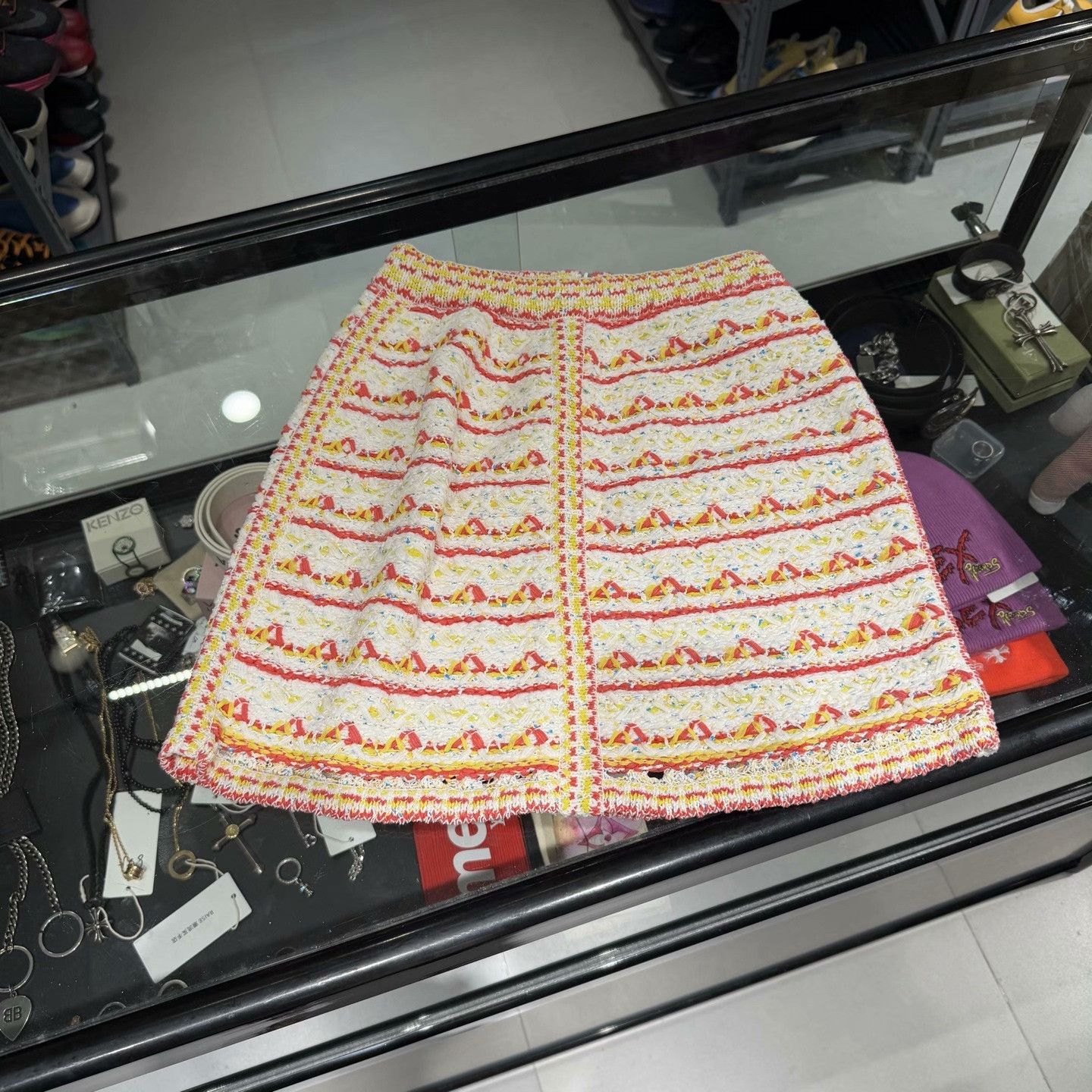 Chanel Chanel Multi Skirt 34 Women Size 34" / US 12 / IT 48 - 1 Thumbnail