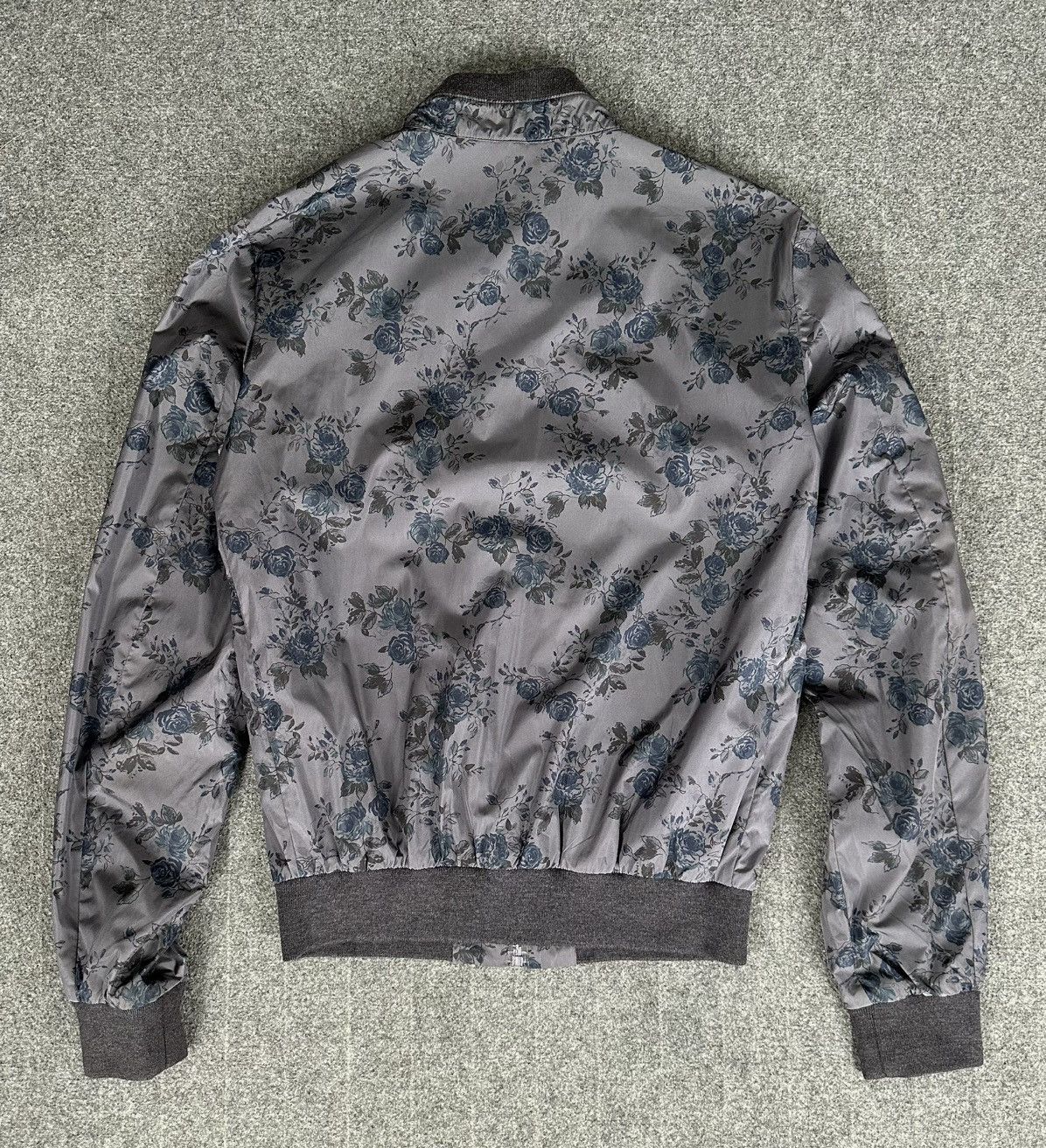 Gucci Gucci - Frida Giannini 2012 Floral Print MA-1 Bomber Jacket Size US S / EU 44-46 / 1 - 8 Thumbnail