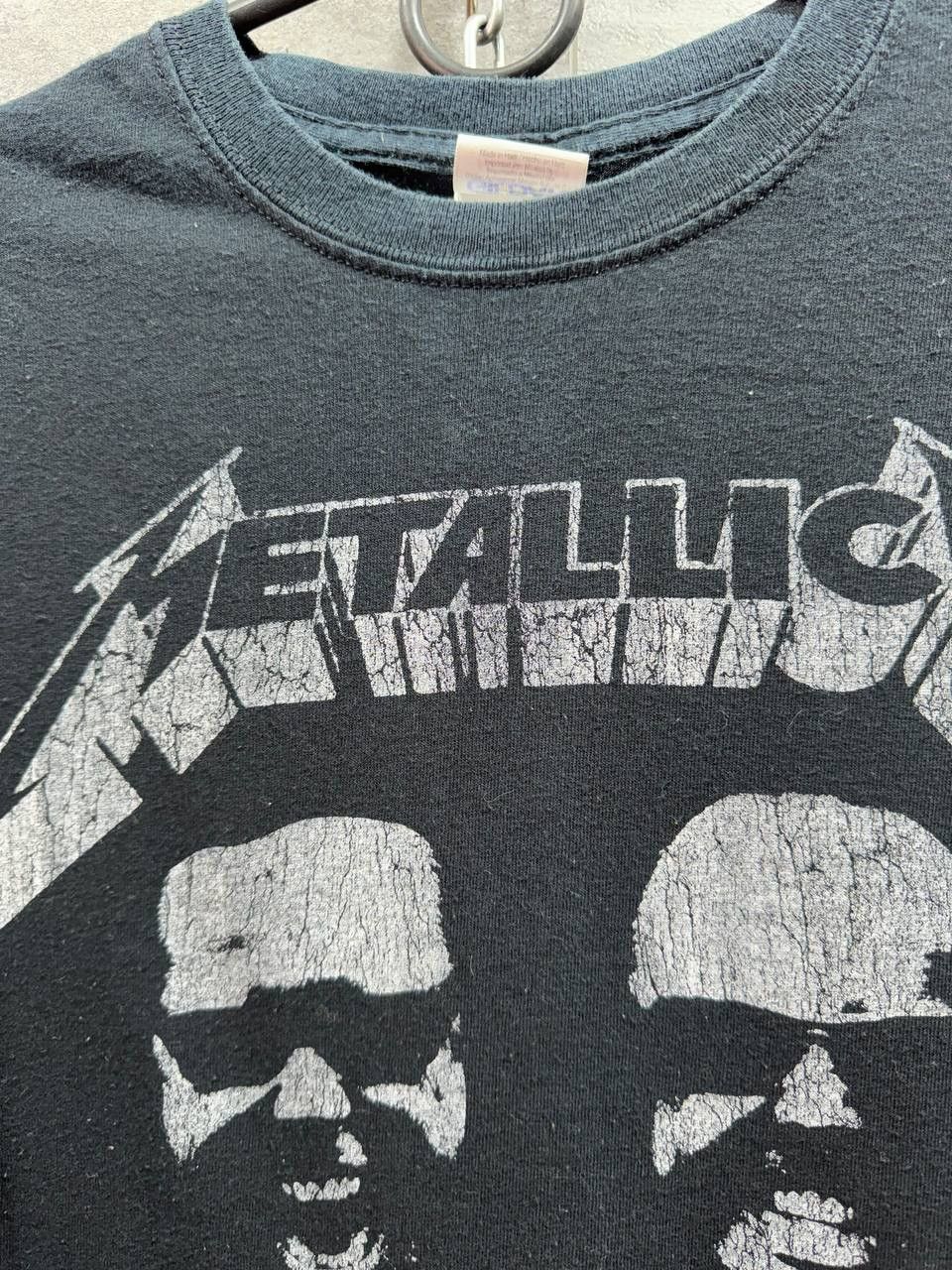Band Tees Vintage 2012 Metallica black silhouette faces t-shirt Size US M / EU 48-50 / 2 - 6 Thumbnail
