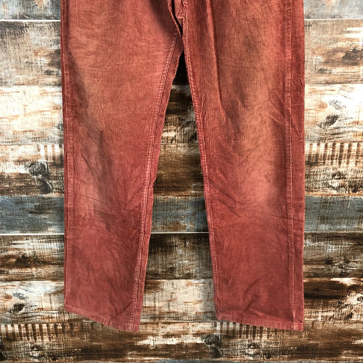 Levi's DL Levis 557 Red Corduroy vintage Pants #C101 Size US 27 - 6 Thumbnail