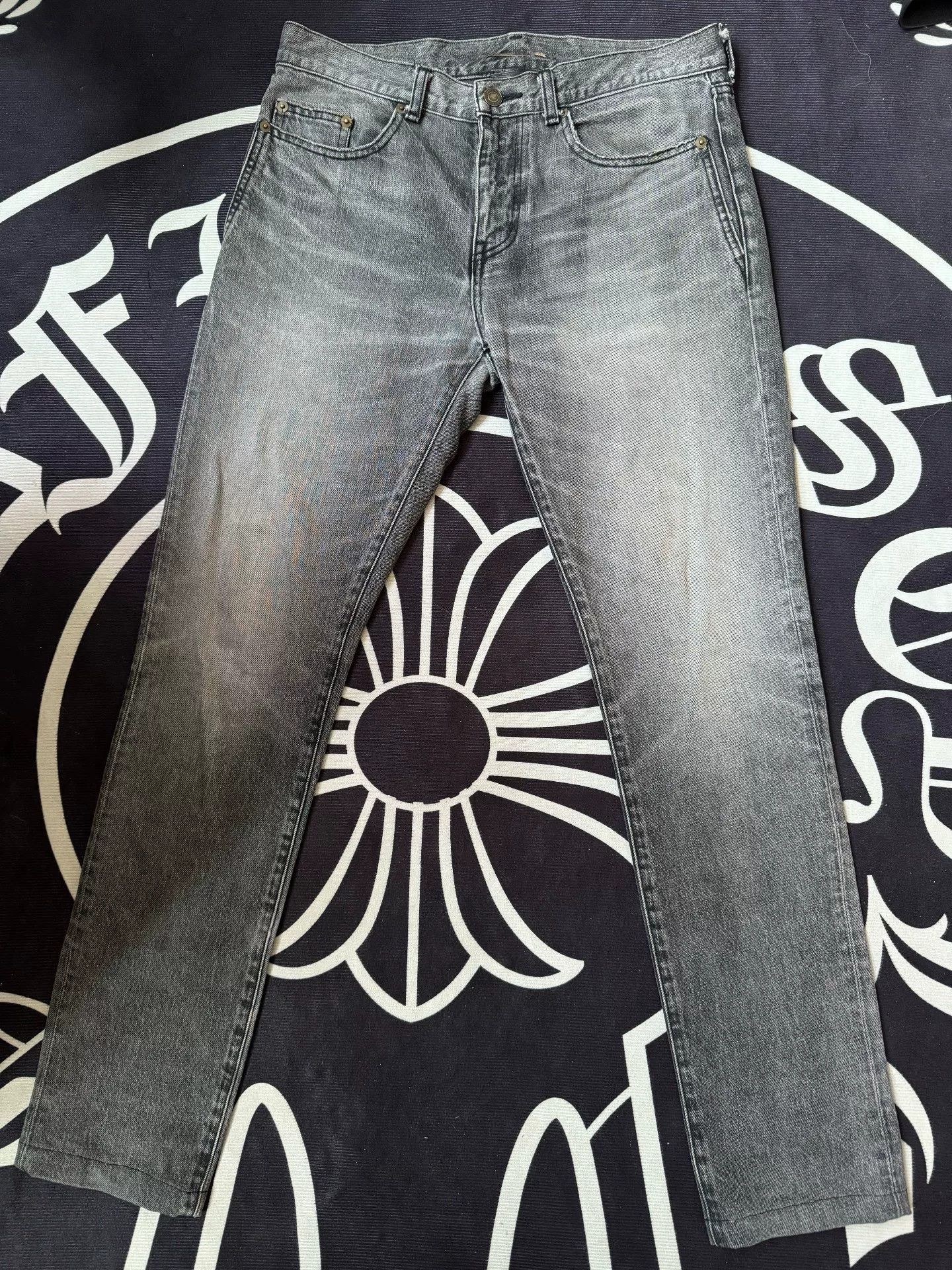 Saint Laurent Paris Saint Laurent 17SS Gray Distressed Jeans Size US 30 / EU 46 - 1 Thumbnail