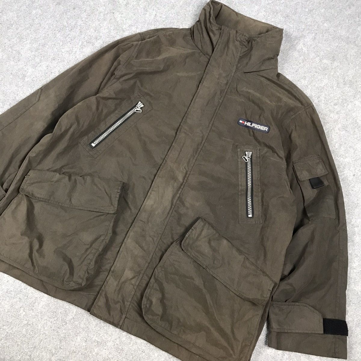 Tommy Hilfiger TOMMY HILFIGER ZIPPER OVERSIZE DESIGN JACKET Size US S / EU 44-46 / 1 - 5 Thumbnail