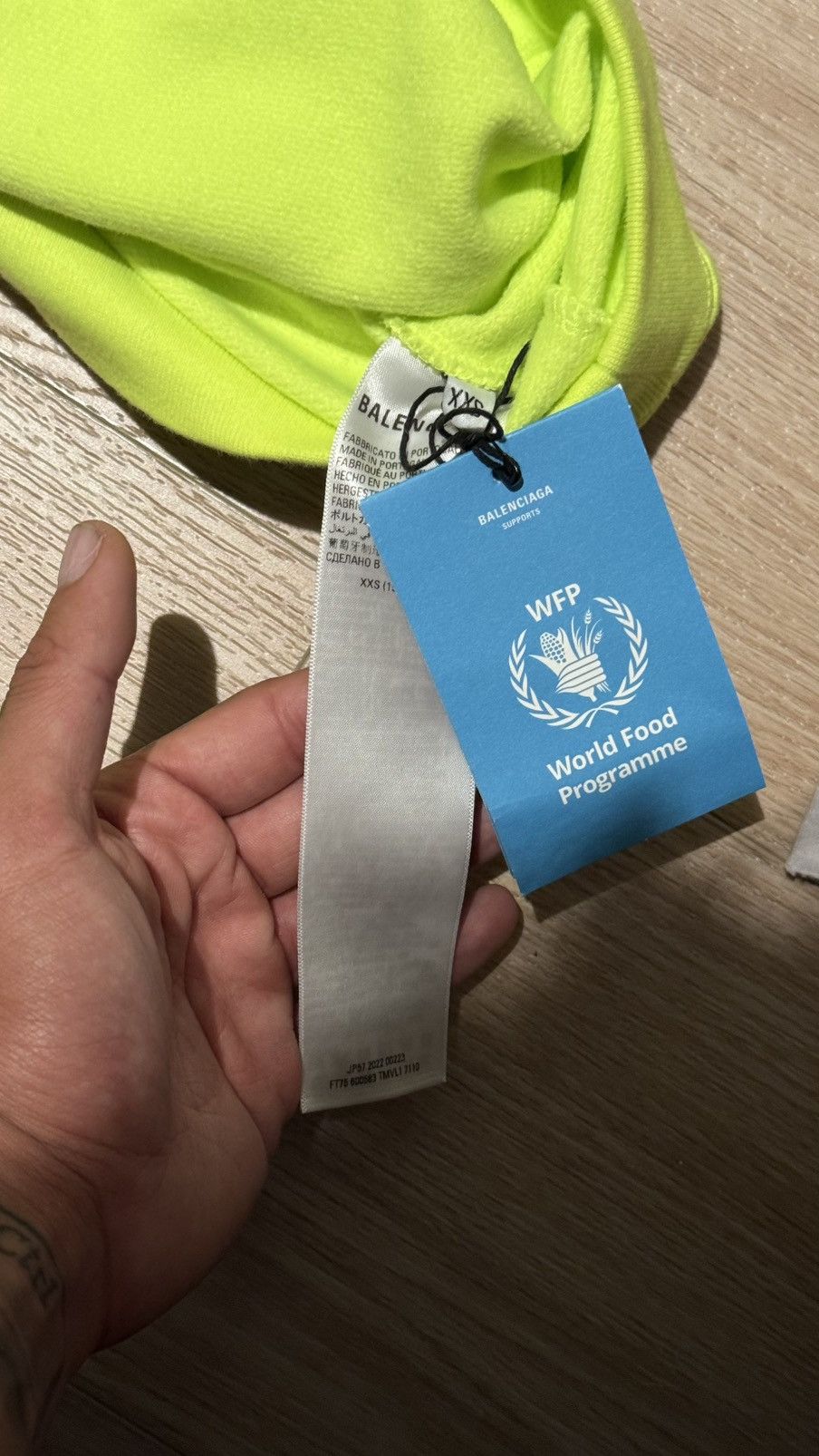 Balenciaga Balenciaga WFD World Food Programme Green Hoodie Size US XXS / EU 40 - 4 Thumbnail