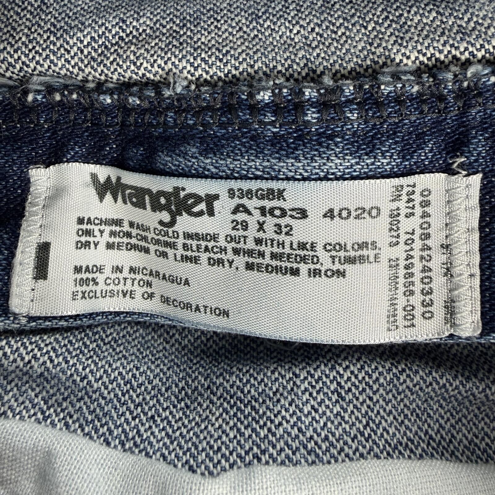 Wrangler Vintage Wrangler 936 Slim Fit Jeans 29x32 Light Wash Cowboy Size US 29 - 7 Thumbnail