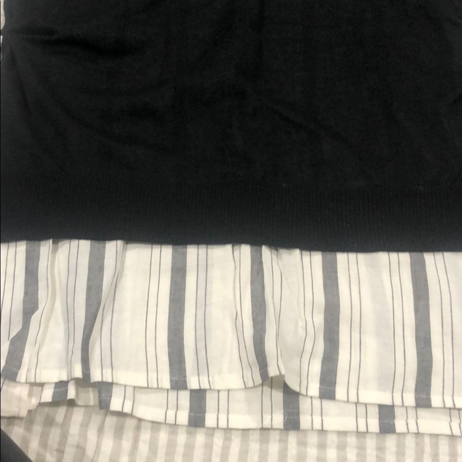 DKNY Layered V-Neck Blouse Side Ties NWT Preppy Academia Office Size S / US 4 / IT 40 - 2 Thumbnail