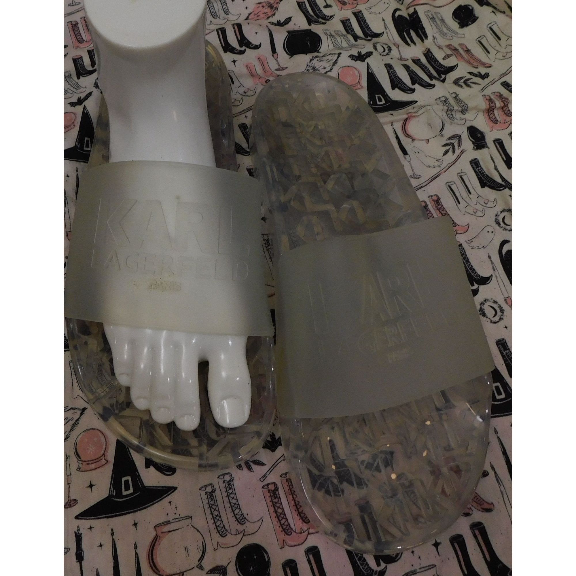 Karl Lagerfeld Karl Lagerfeld Paris Clear Jelly Slides Size US 9 / IT 39 - 3 Thumbnail