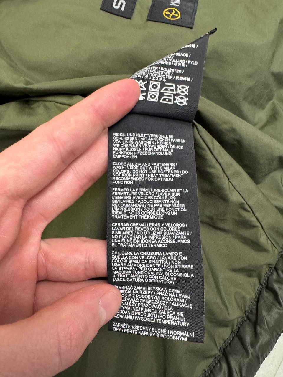 Jack Wolfskin Jack Wolfskin Puffer Jacket Hooded Stormlock Microguard Size US S / EU 44-46 / 1 - 20 Thumbnail