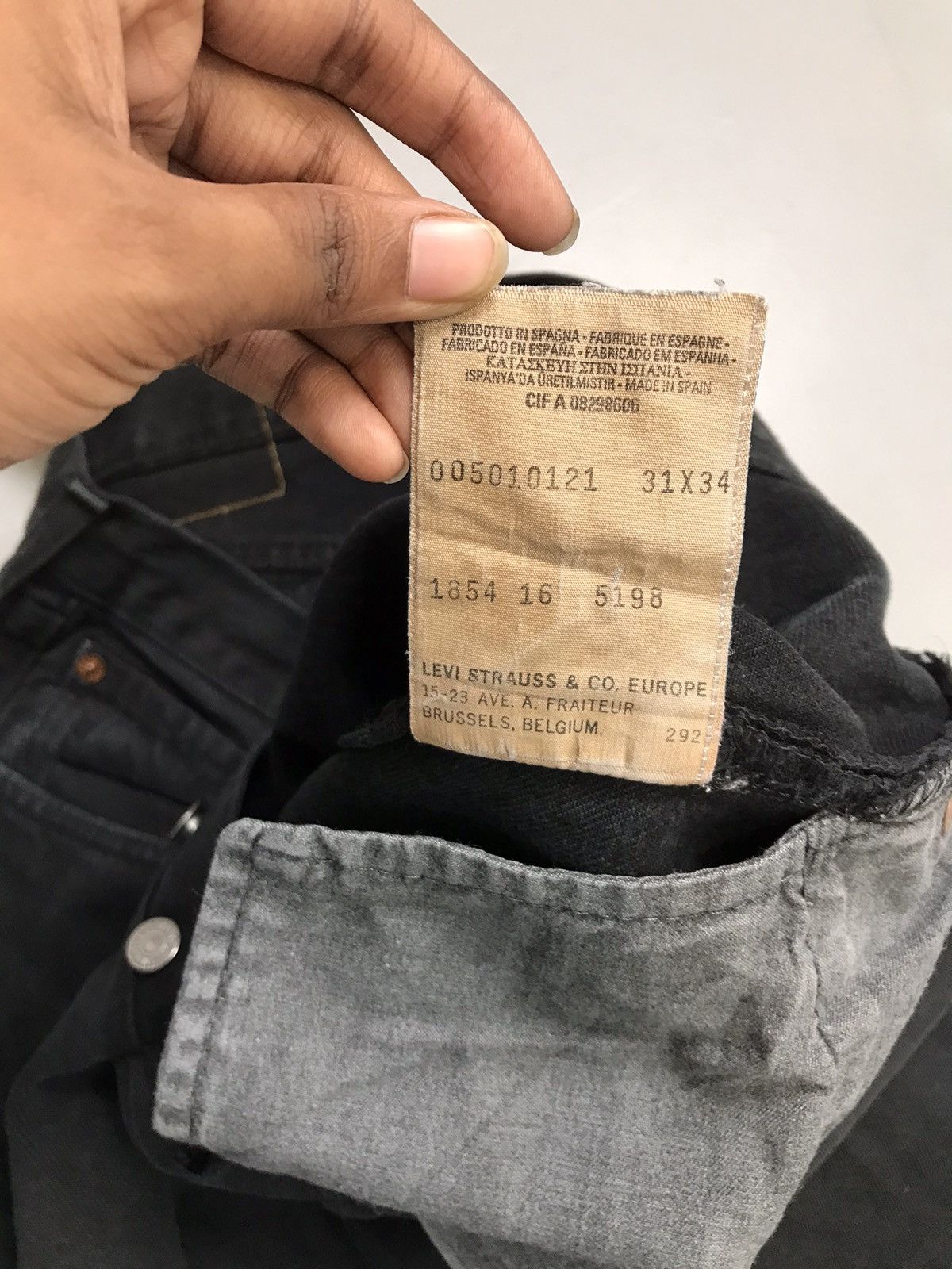 Levi's Vintage Levi’s 501 paper tab denim Size US 30 / EU 46 - 9 Thumbnail