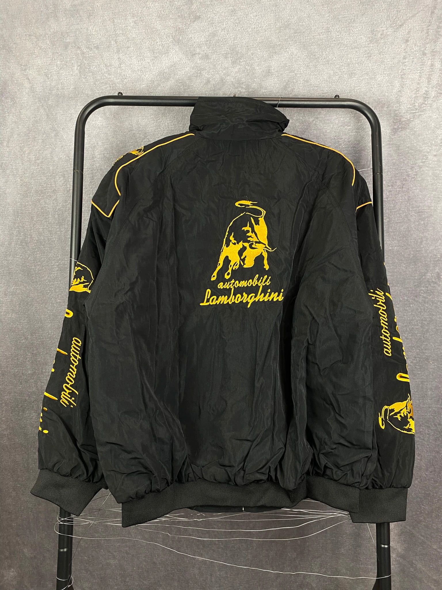 Vintage Vintage Lamborghini Black Jacket Size XL Size US XL / EU 56 / 4 - 2 Thumbnail