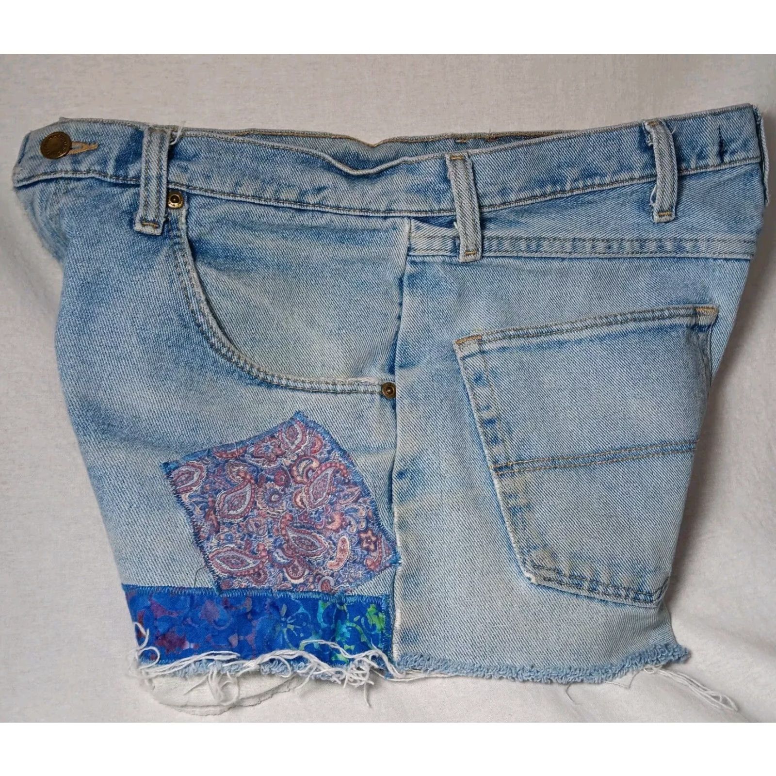 Wrangler VINTAGE Recycled Wrangler Women Jean Shorts 34 Distressed Patchwork Upcycled Boho Casual Fall Spring Summer Size 24" / US 00 / IT 34 - 3 Thumbnail