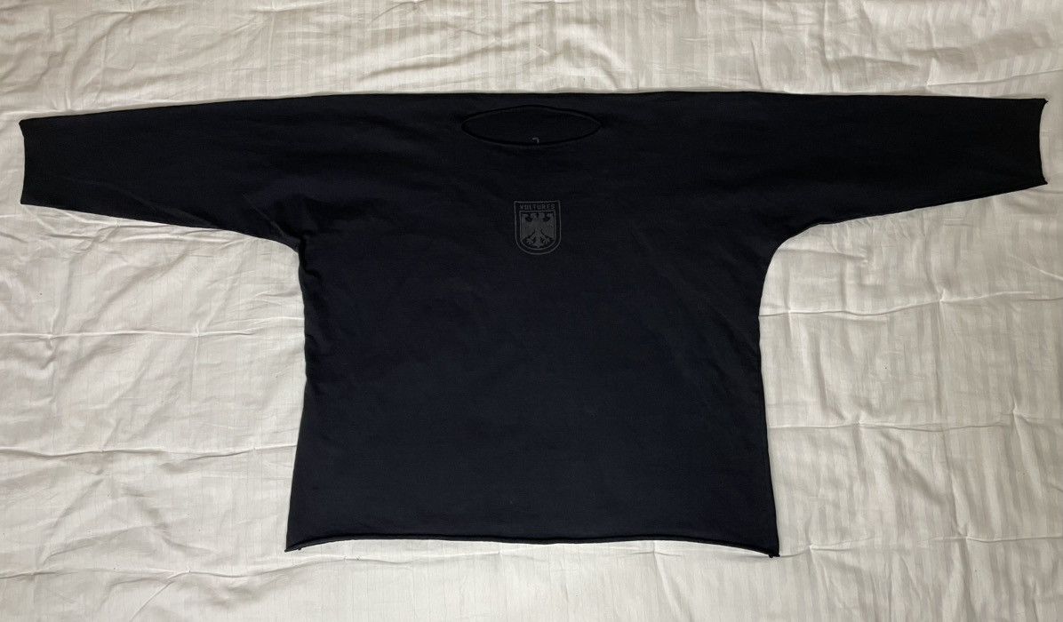Gosha Rubchinskiy Kanye West Vultures Official Merch Grey Long Sleeve T-shirt Size US L / EU 52-54 / 3 - 4 Thumbnail