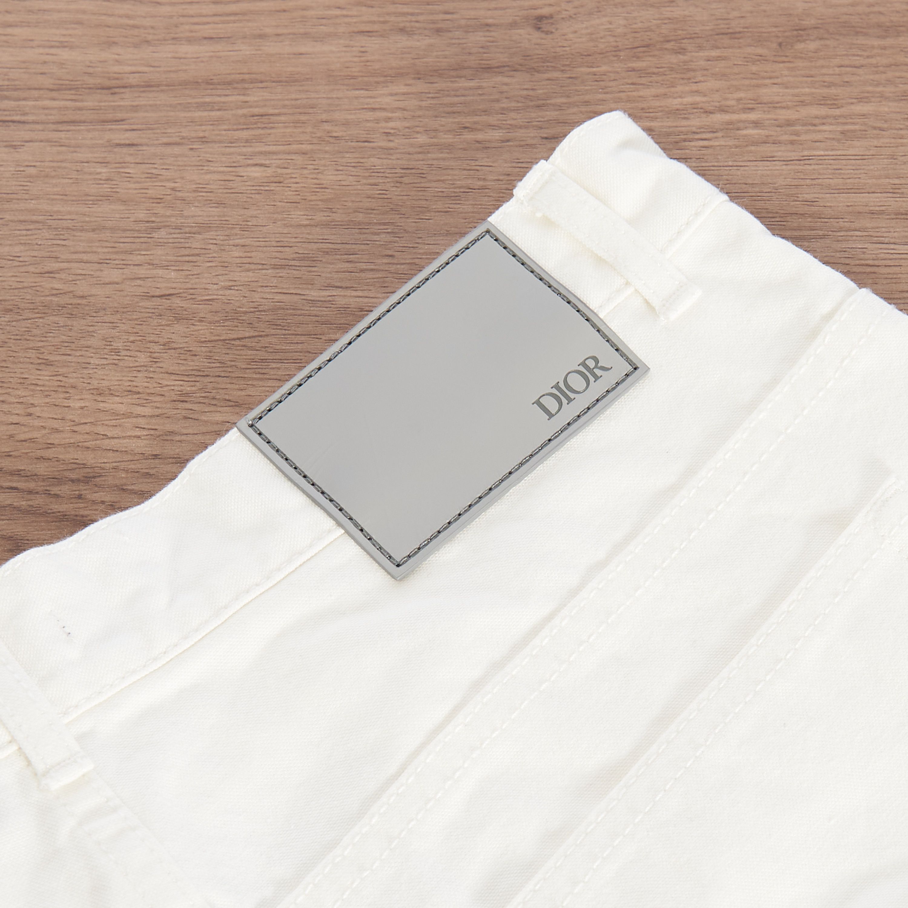 Dior Slimfit Jeans In White Cotton Denim with Paint Print Size US 32 / EU 48 - 9 Thumbnail