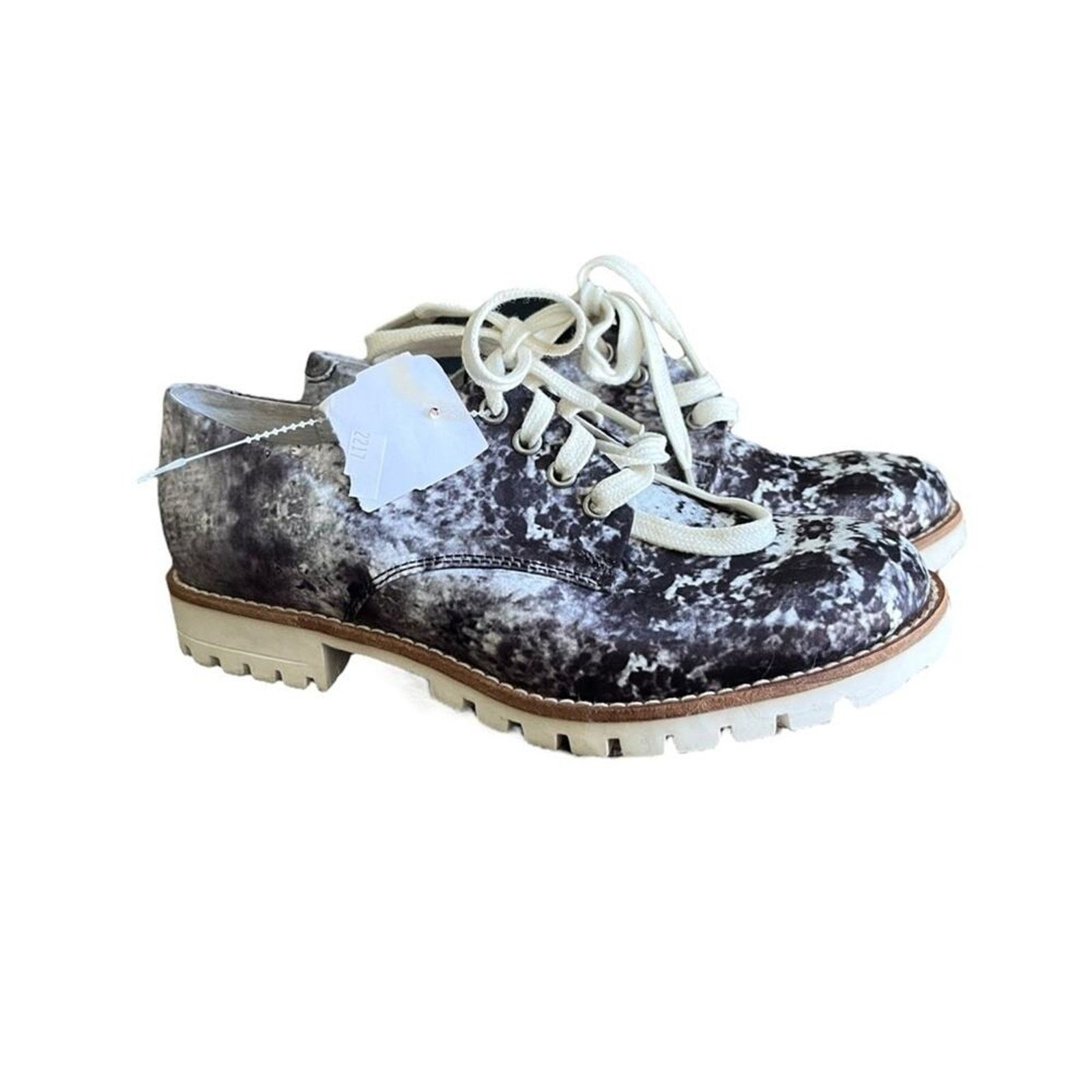Bronx and Banco BRONX Womens Neon Trees Lace up Oxford Size US 8 / IT 38 - 1 Thumbnail