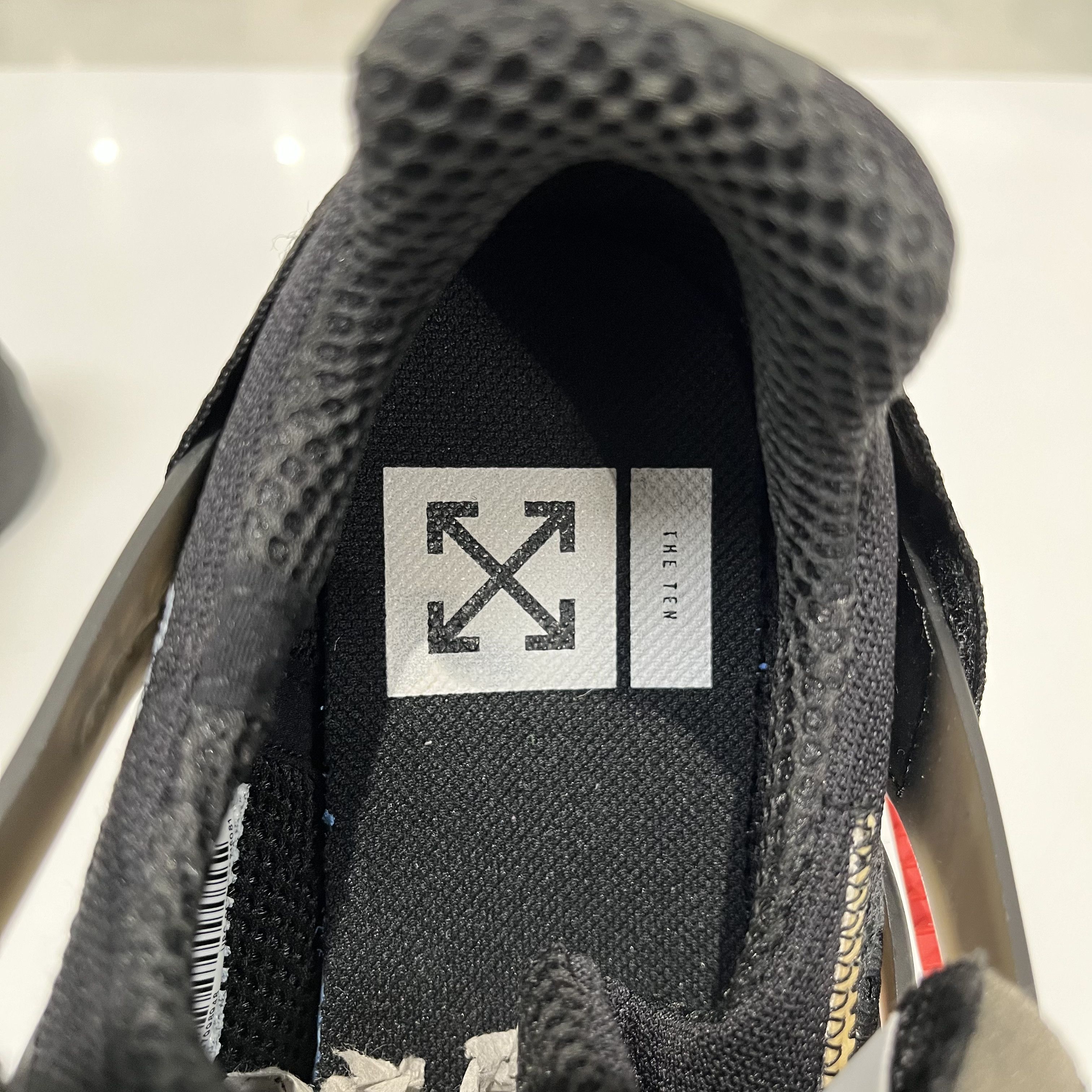 Nike × Off-White Nike Air Presto x Off-White Black (2018) Size US 10 / EU 43 - 19 Thumbnail