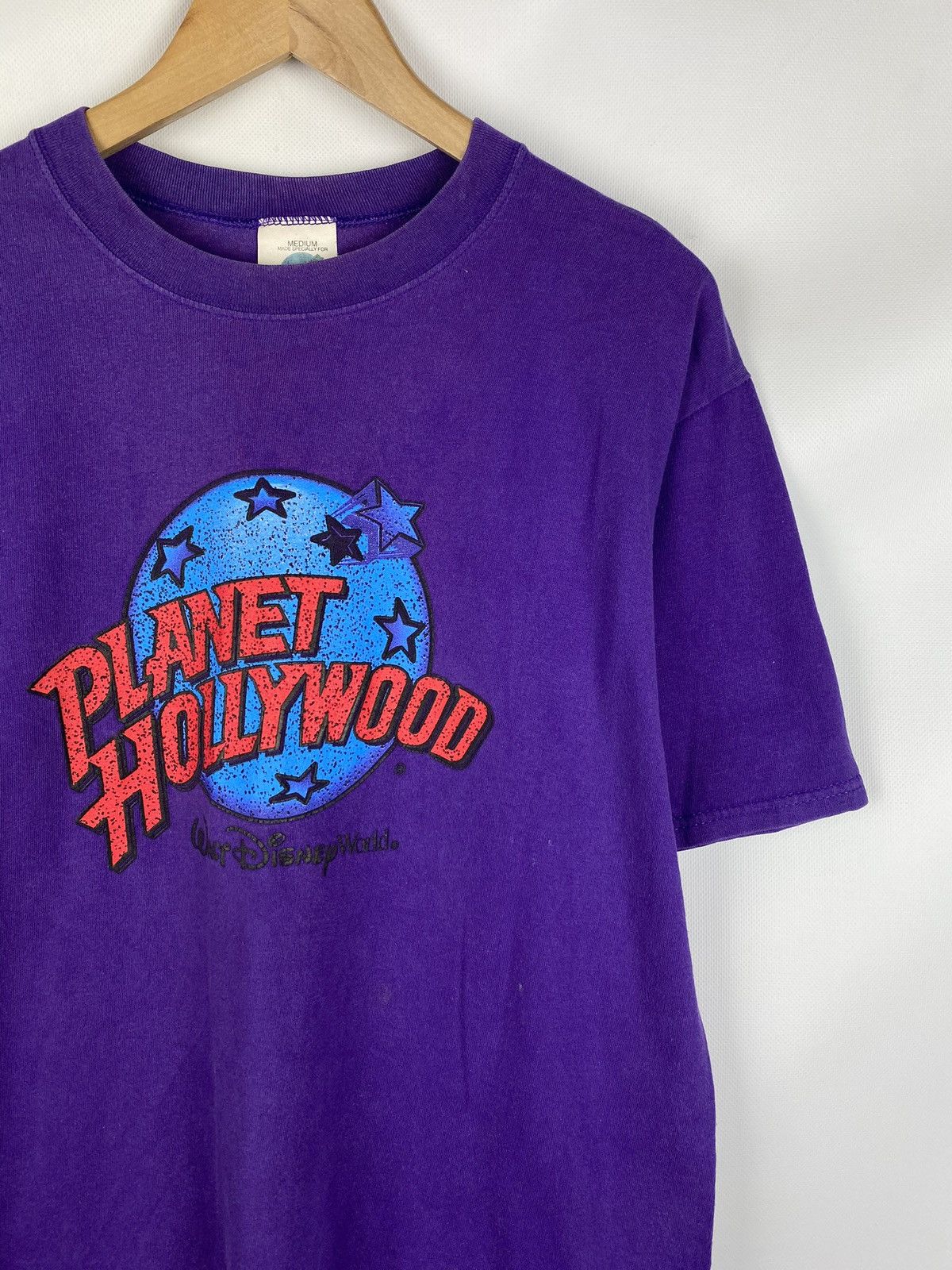 Disney × Planet Hollywood × Vintage Planet Hollywood vintage Walt Disney Men’s T Shirt Size M Size US M / EU 48-50 / 2 - 5 Thumbnail