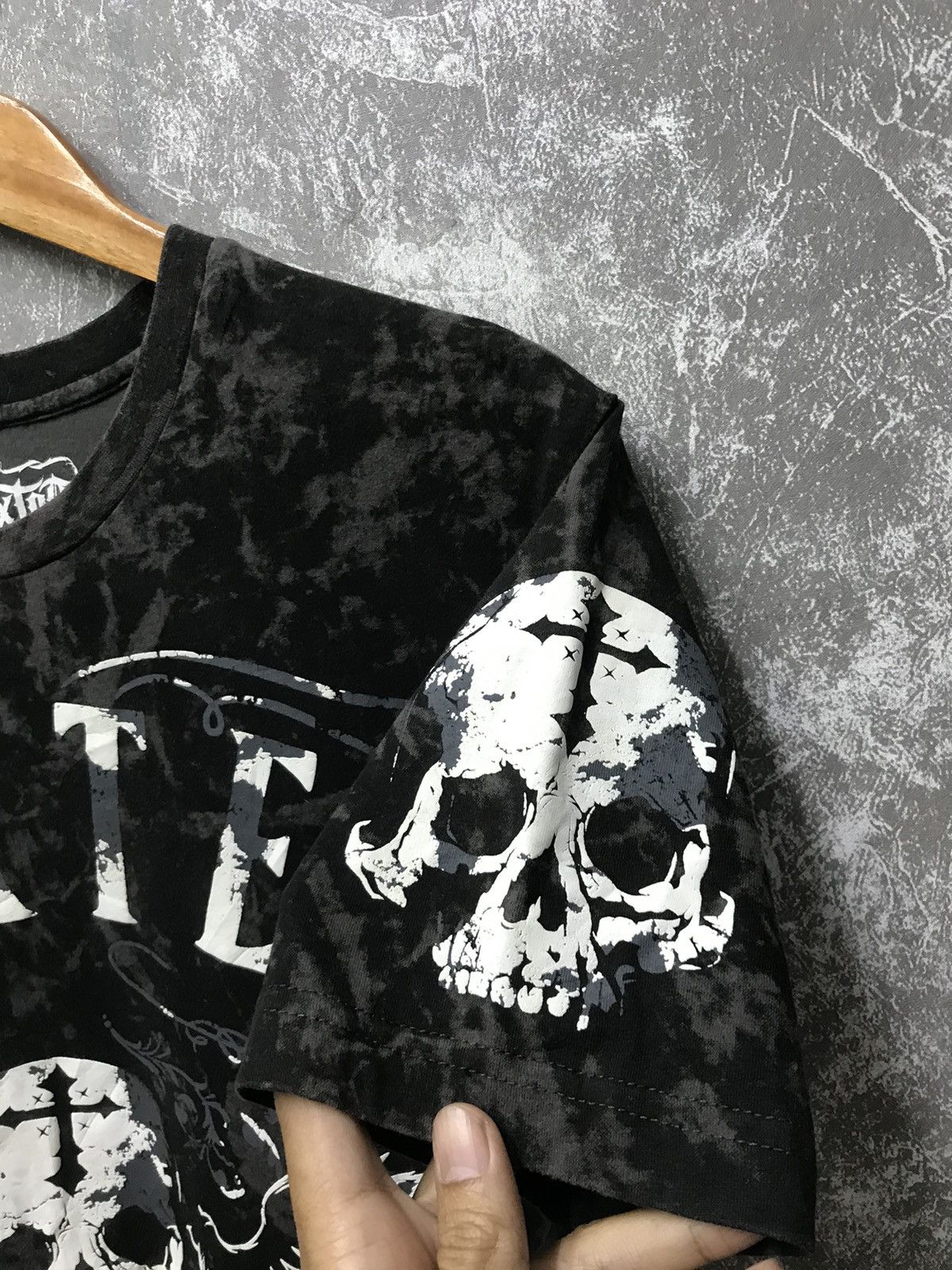 Affliction Dexter Affliction Skull Y2K Graphic Tee Size US M / EU 48-50 / 2 - 5 Thumbnail