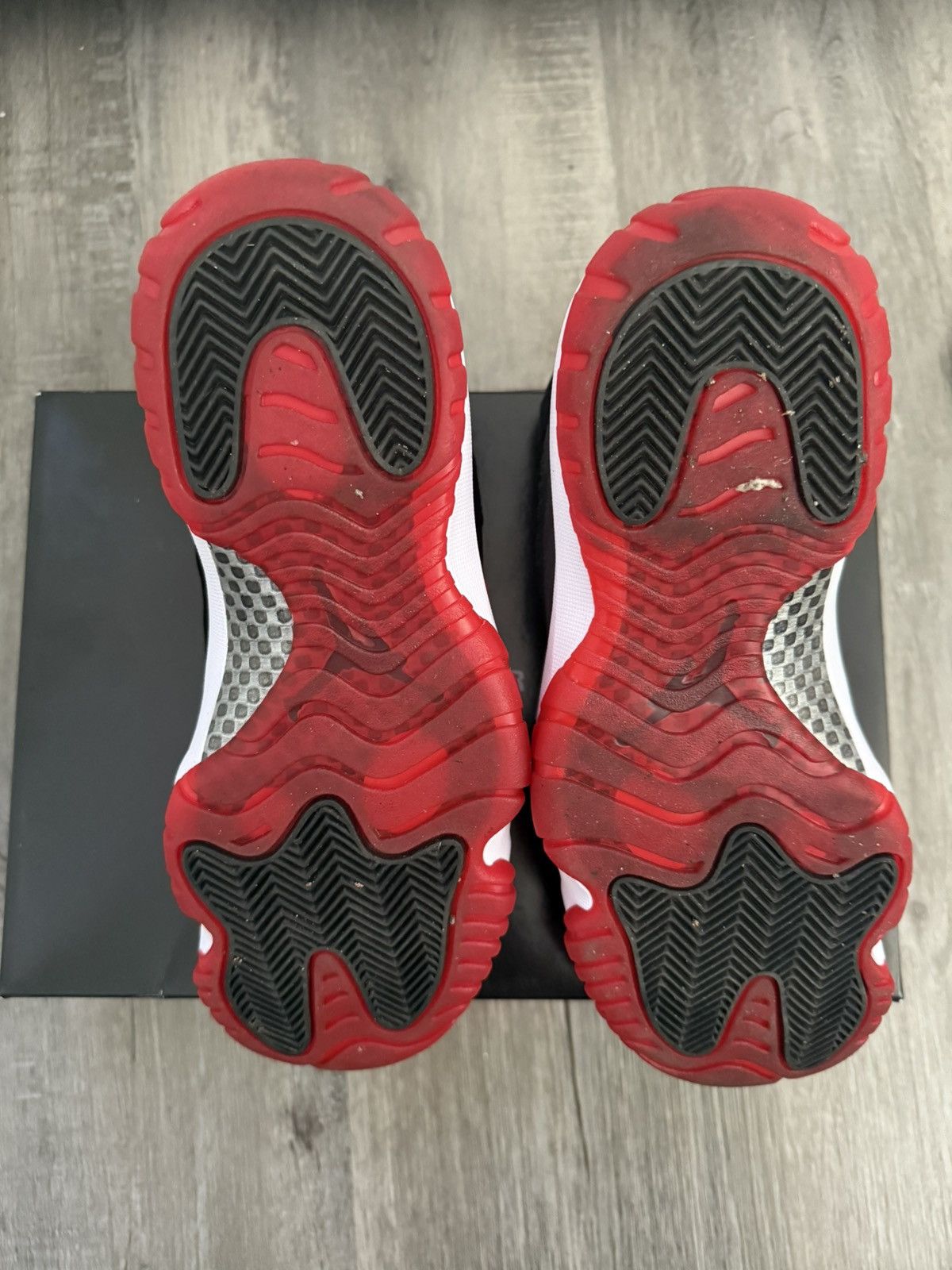 Jordan Brand JORDAN 11/ XI BRED VELVET Size US 10 / IT 40 - 7 Thumbnail