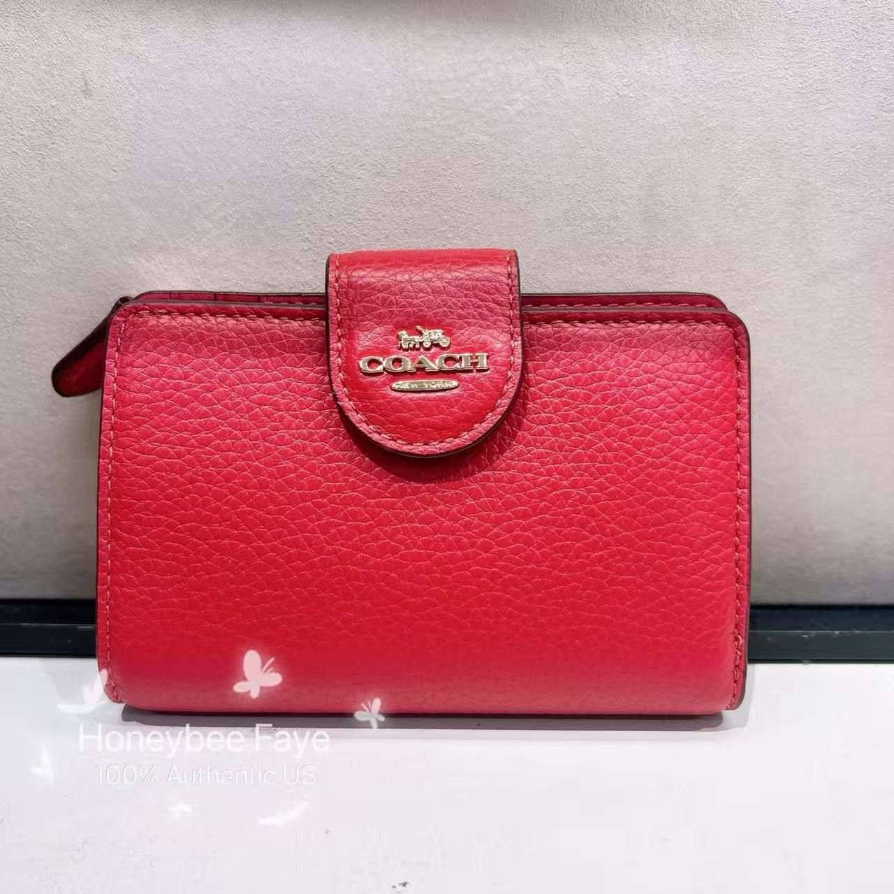 Coach Medium Corner Zip Wallet CBO41 Size ONE SIZE - 1 Thumbnail