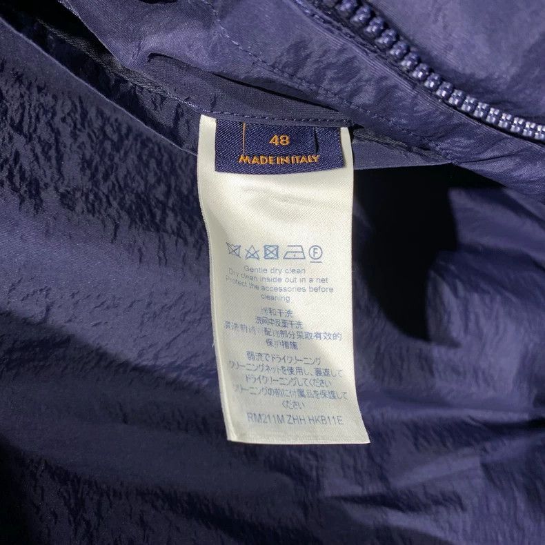 Louis Vuitton Louis Vuitton Dark blue embossed full logo cotton jacket 25 Size US M / EU 48-50 / 2 - 4 Thumbnail