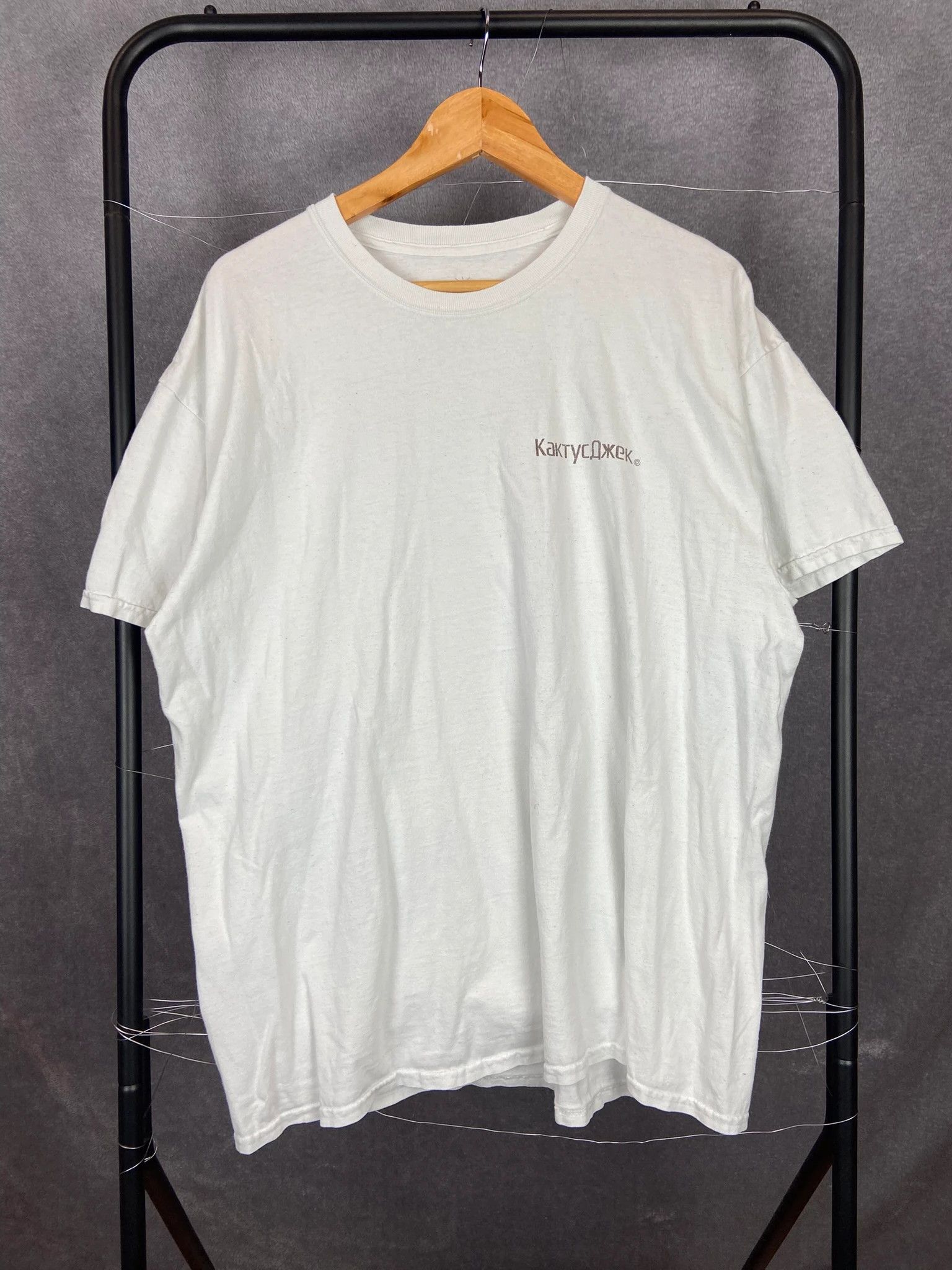 Travis Scott Tee Astroworld x Fortnite Travis Scott L Size US L / EU 52-54 / 3 - 2 Thumbnail
