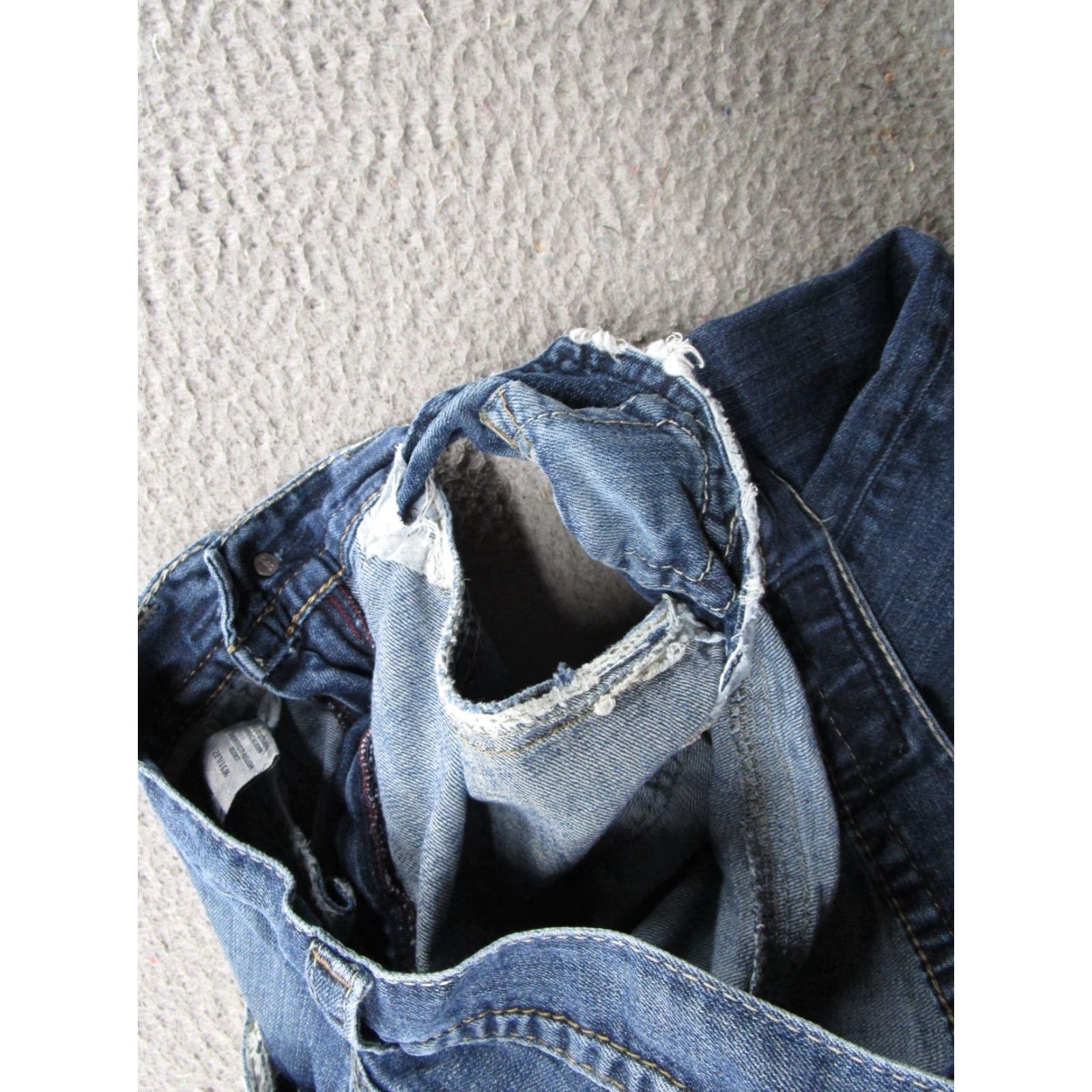Silver Jeans Co. VINTAGE Silver Jeans Gordie Straight Leg Jeans 5-Pocket Mens 31x32 Blue Denim Read Missing Pockets Size US 31 - 5 Thumbnail