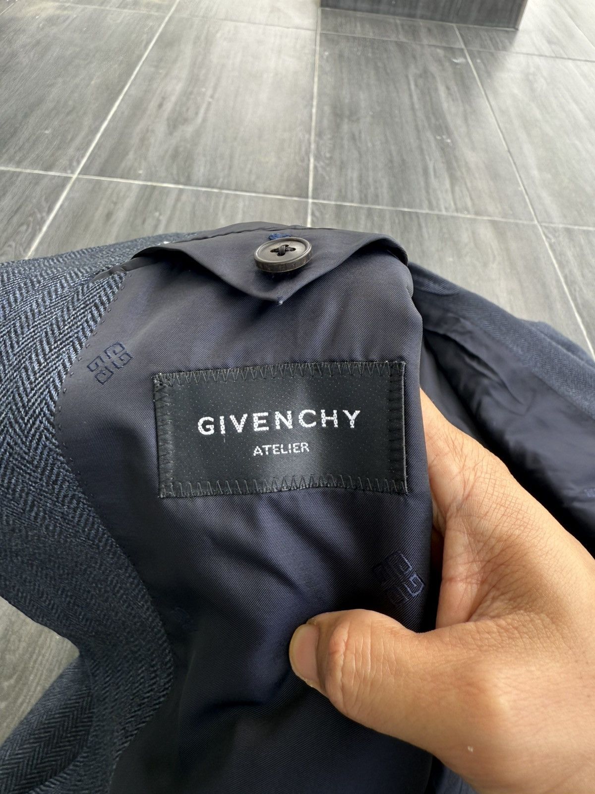 Givenchy 2004 GIVENCHY Atelier Herringbone Twill Wool Blazer Jacket Size 40L - 6 Thumbnail