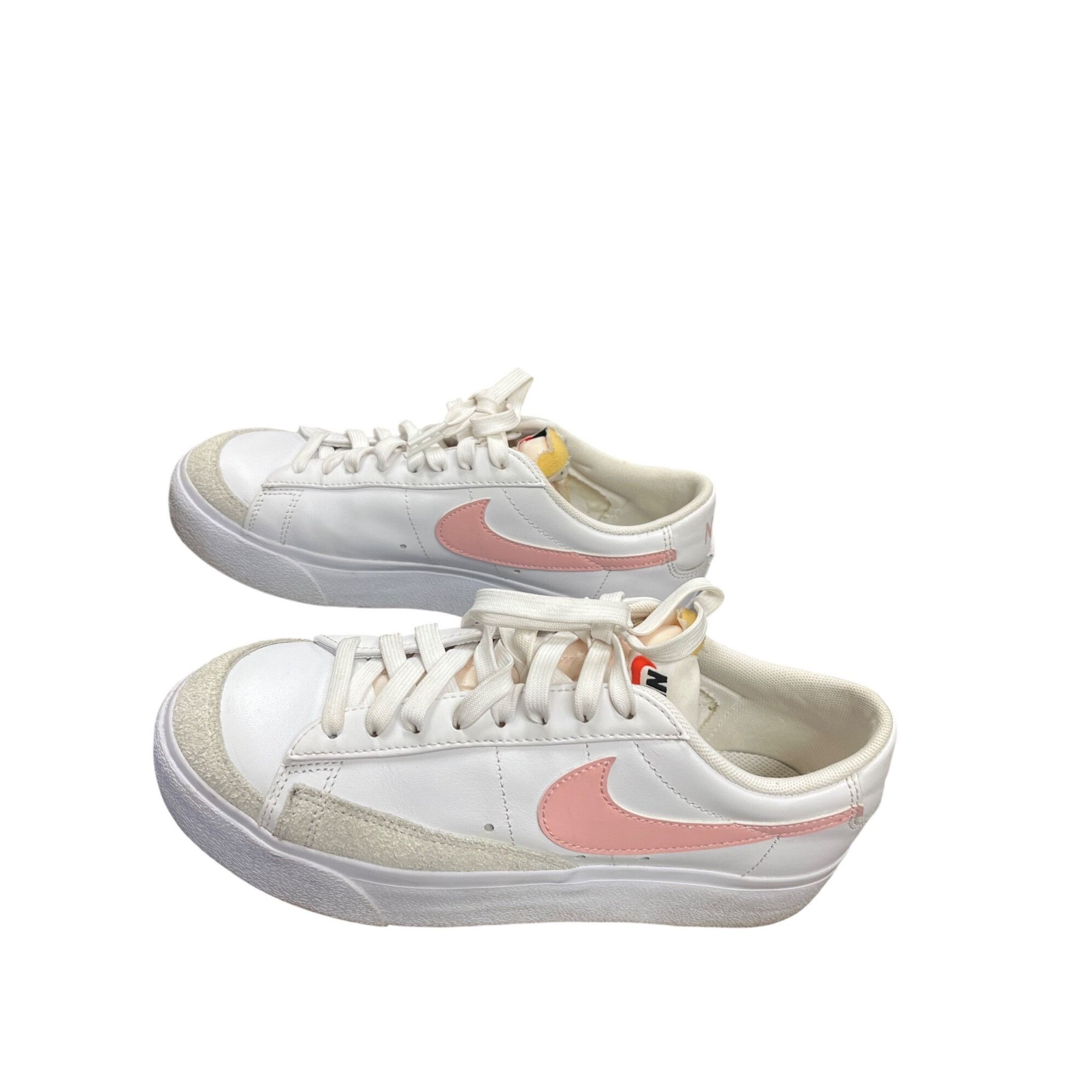 Nike Nike Blazer low wms white pink platform sneakers shoes sz 8 Size US 8 / IT 38 - 4 Thumbnail