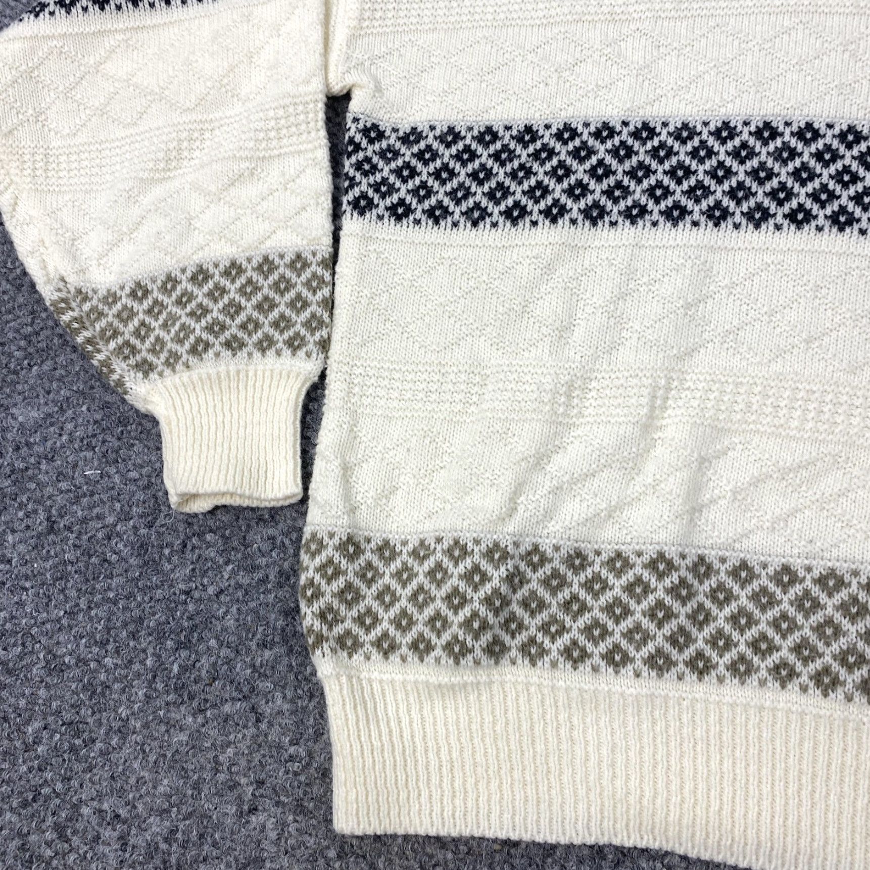 Vintage VINTAGE Cape Cod Sportswear Sweater Men XL Ivory Crewneck Fair Isle Knit 90s Mens XL Ivory Fair Isle Knit Sweater Size US XL / EU 56 / 4 - 3 Thumbnail