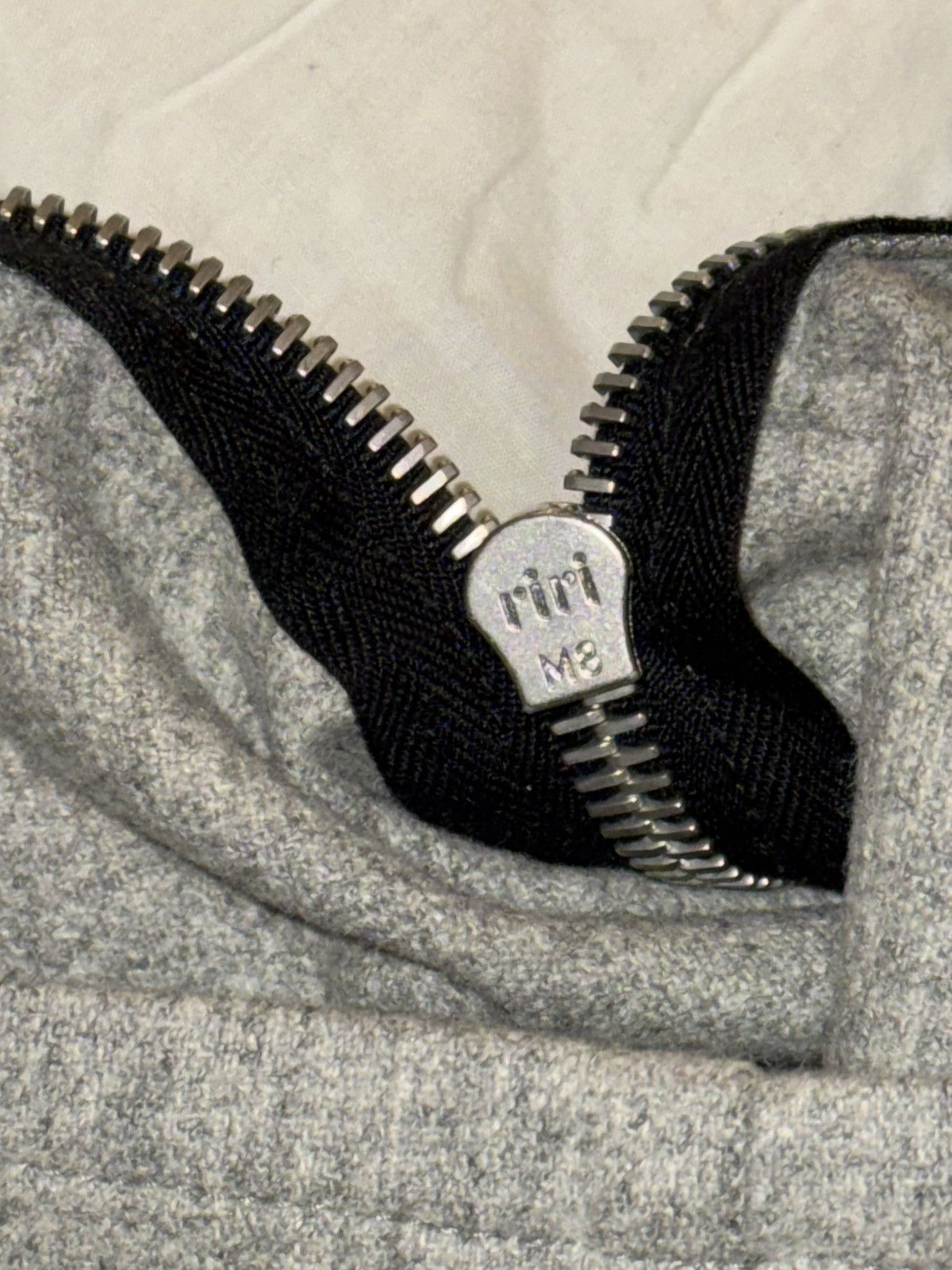 Fear of God Fear of god 4th collection gray wool zipper pants Size US 31 - 3 Thumbnail