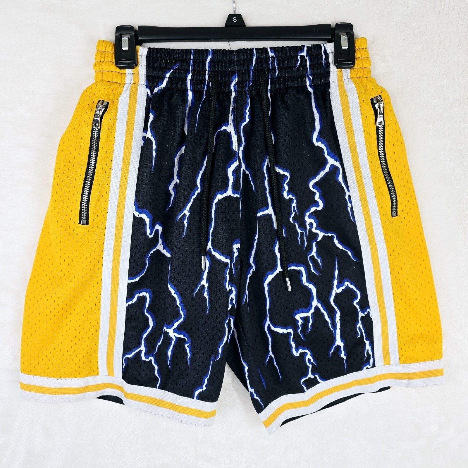 Mitchell & Ness MITCHELL & NESS Los Angeles Lakers Lightning Shorts Small Size US 27 - 2 Thumbnail