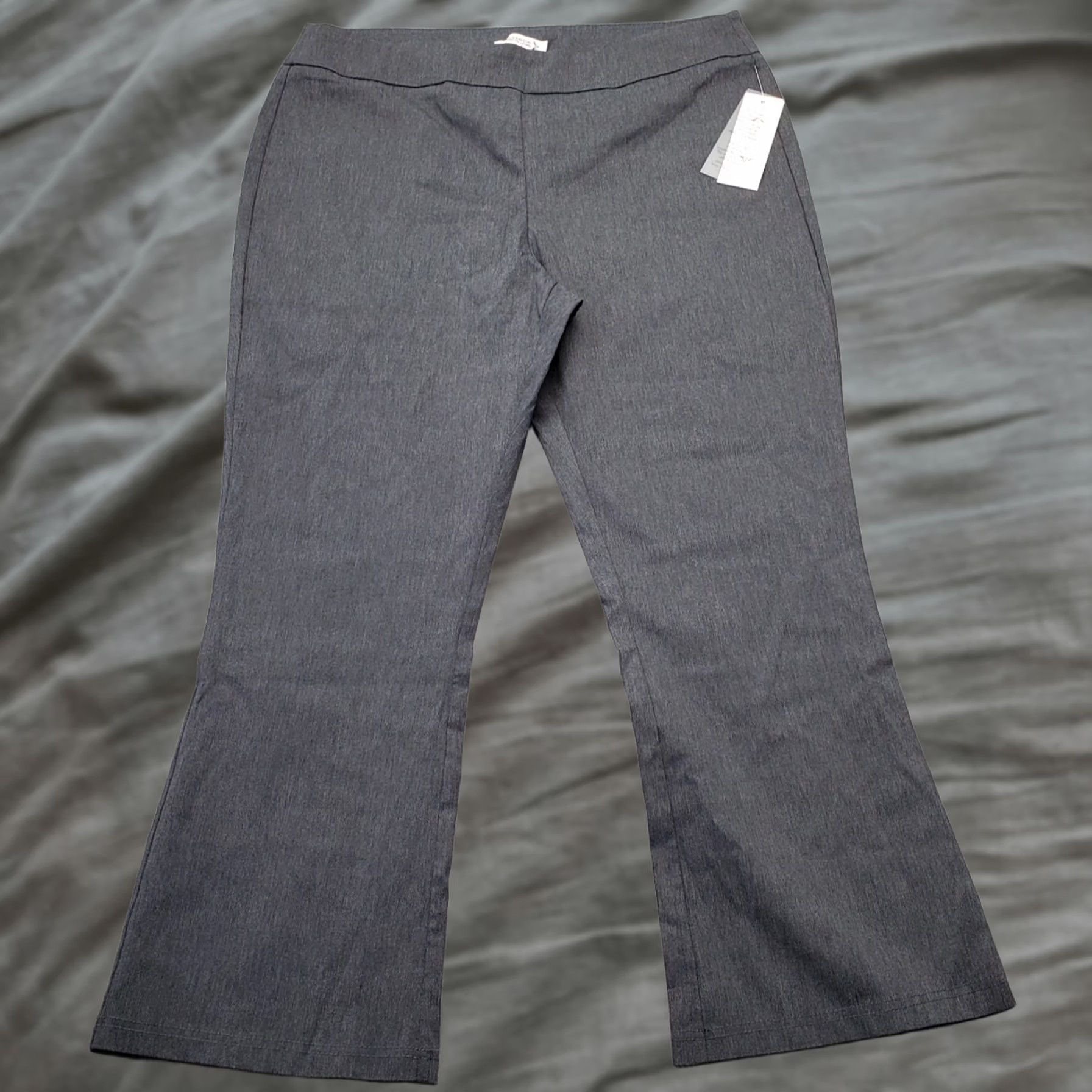 Nanette Lepore Nanette Lepore Pants Womens Large Gray Solid Stretch Flared Leg Pull On Size 36" / US 14 / IT 50 - 1 Thumbnail