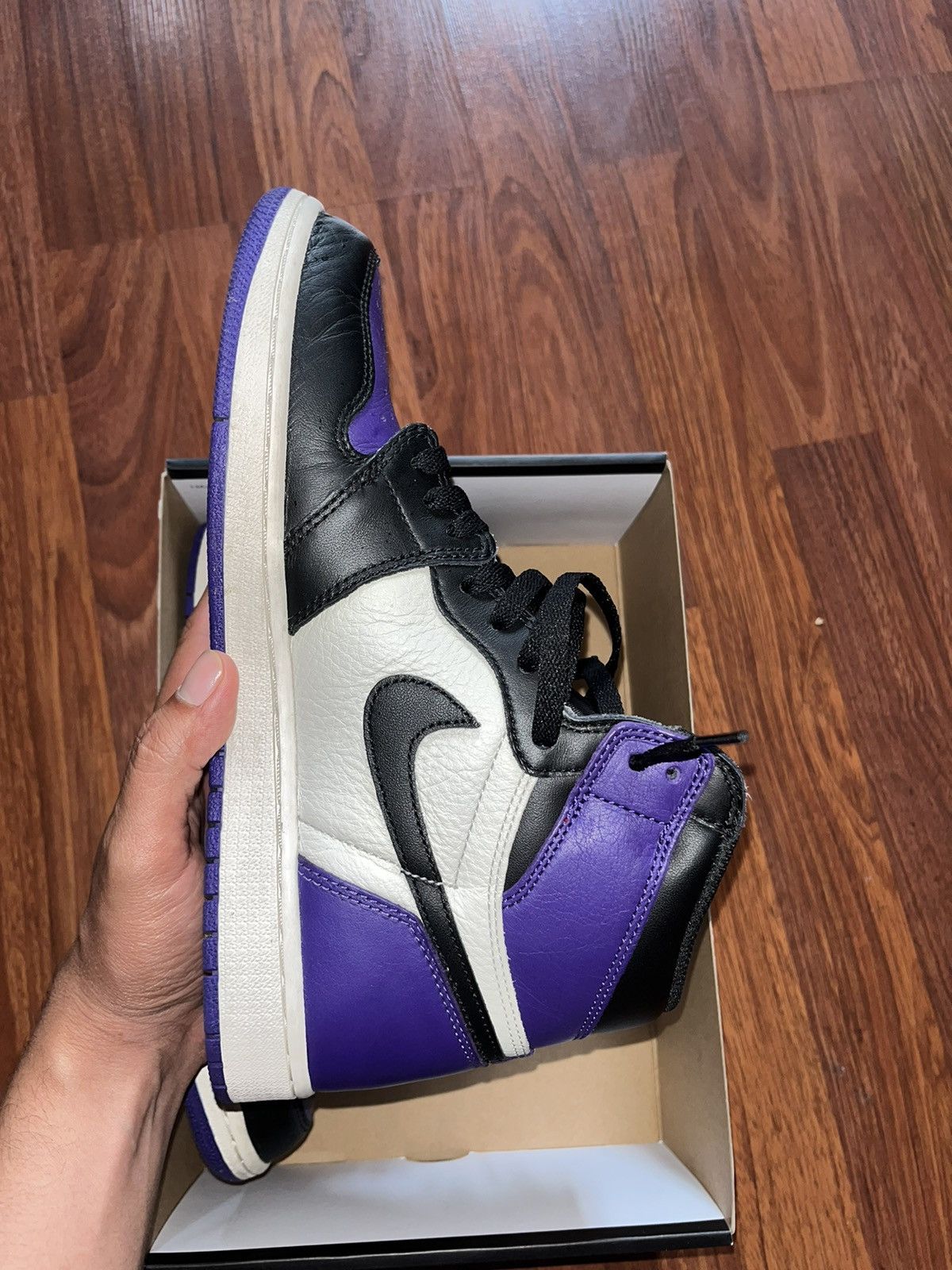 Jordan Brand Jordan 1 “Court Purple” Size US 9.5 / EU 42-43 - 5 Thumbnail