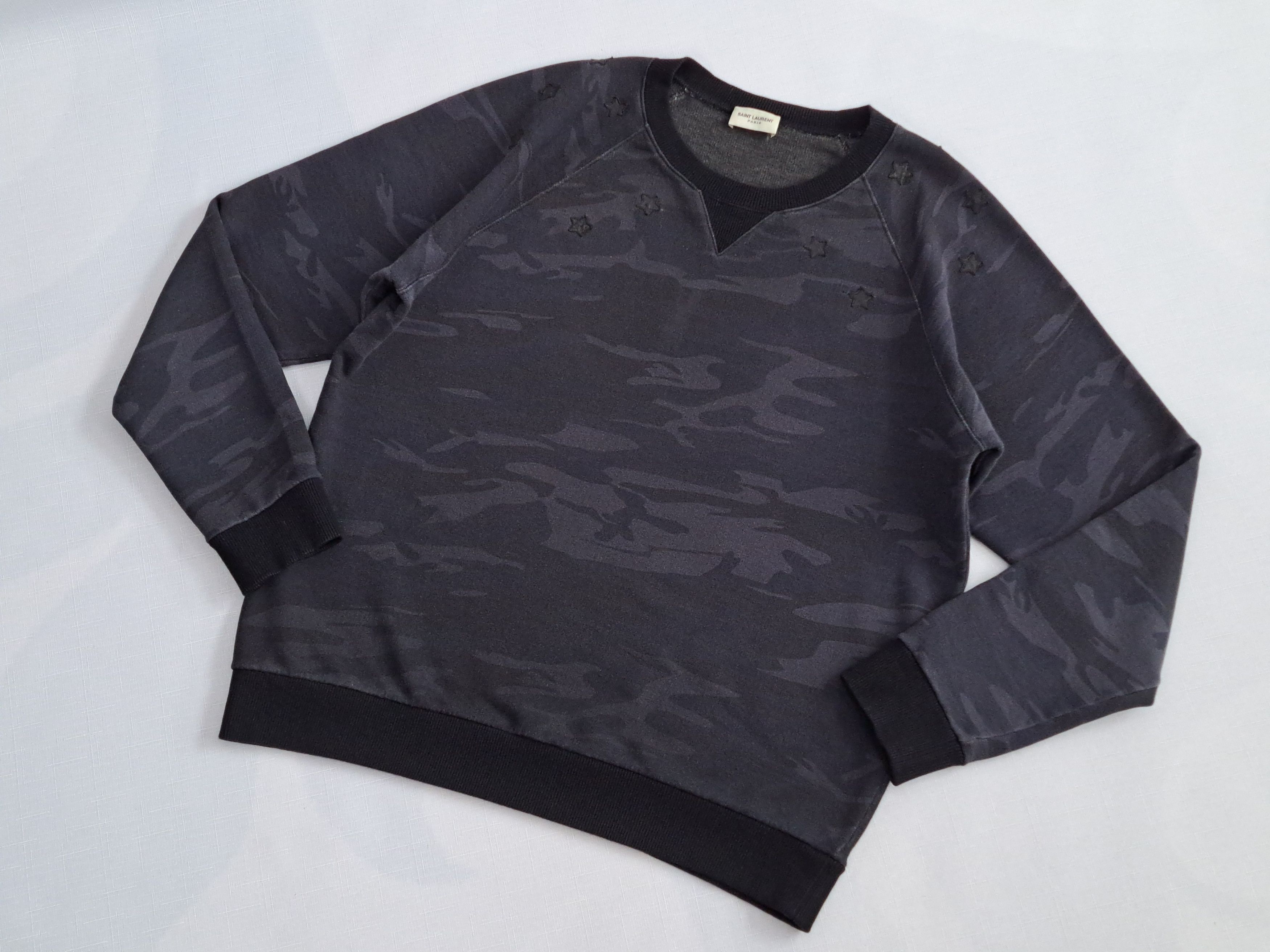 Saint Laurent Paris Saint Laurent Paris camo star crew sweatshirt. Size S Size US S / EU 44-46 / 1 - 7 Thumbnail