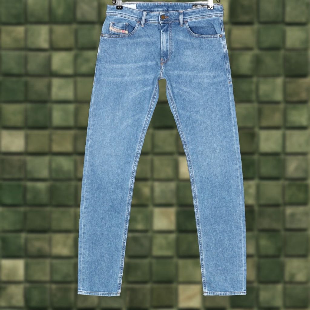Diesel DIESEL Thommer 087AR Jeans Men 32/34 Slim Skinny Stretch DZ5348 Blue Denim 5-Pocket Rise Mid Regular Size W32/L34 Mens Size US 32 / EU 48 - 1 Thumbnail