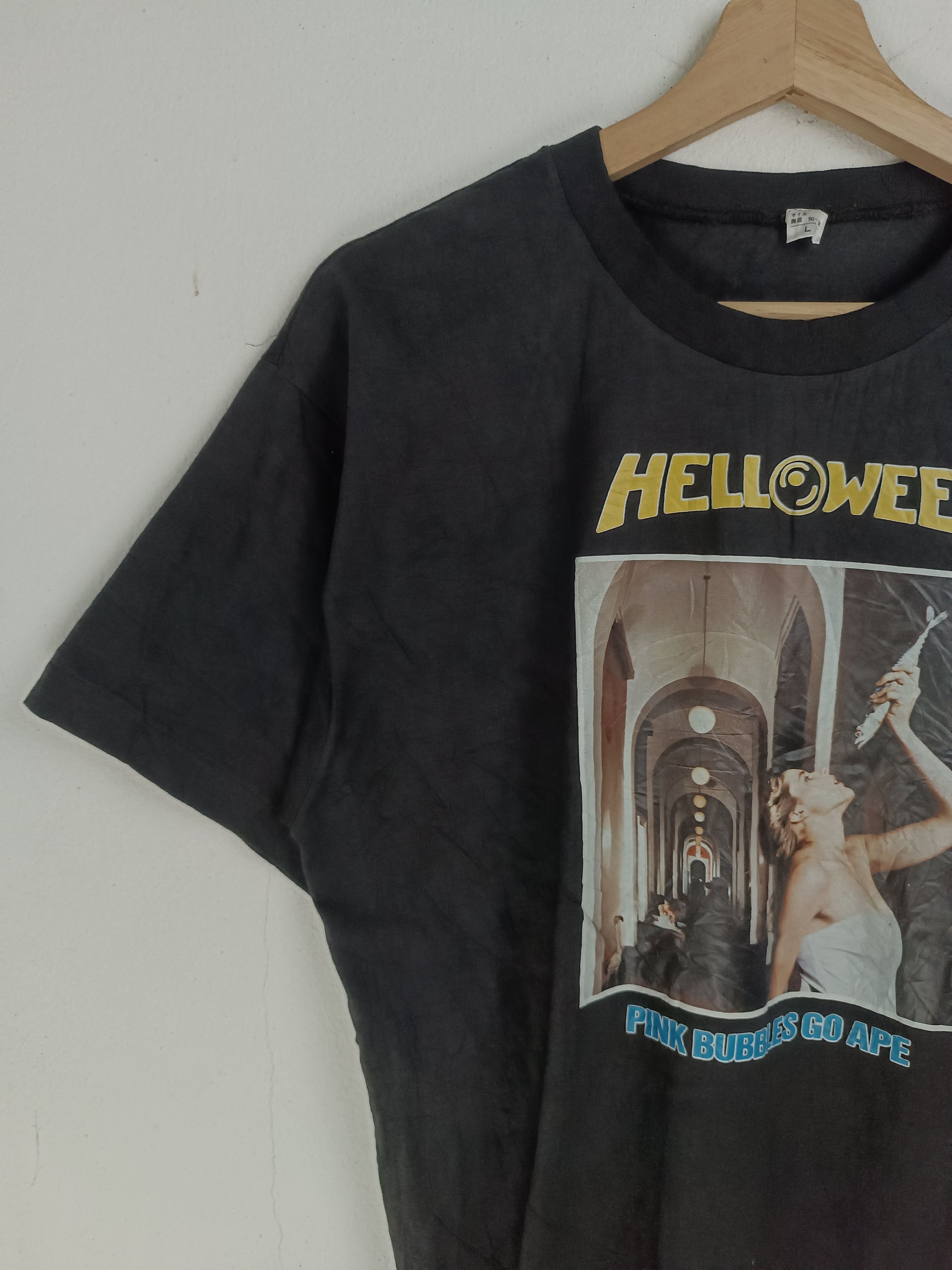 Band Tees VINTAGE 90'S HELLOWEEN PINK BUBBLES POWER METAL TEE meatloaf Size US M / EU 48-50 / 2 - 7 Thumbnail
