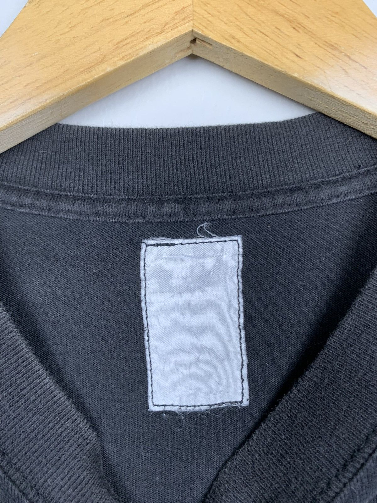 Kaws KAWS NEIGHBORHOOD ORIGINALFAKE SKULL MIDDLE FINGER SHIRT Size US S / EU 44-46 / 1 - 13 Thumbnail