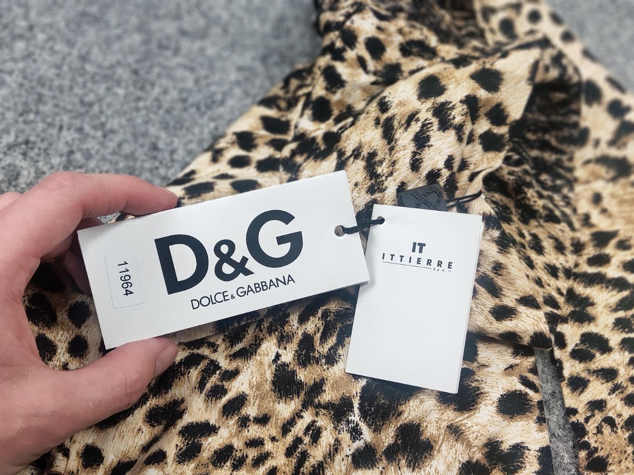 Dolce & Gabbana Rare Dolce & Gabbana Vintage 90s Leopard Pattern Long sleeve Size M / US 6-8 / IT 42-44 - 11 Thumbnail