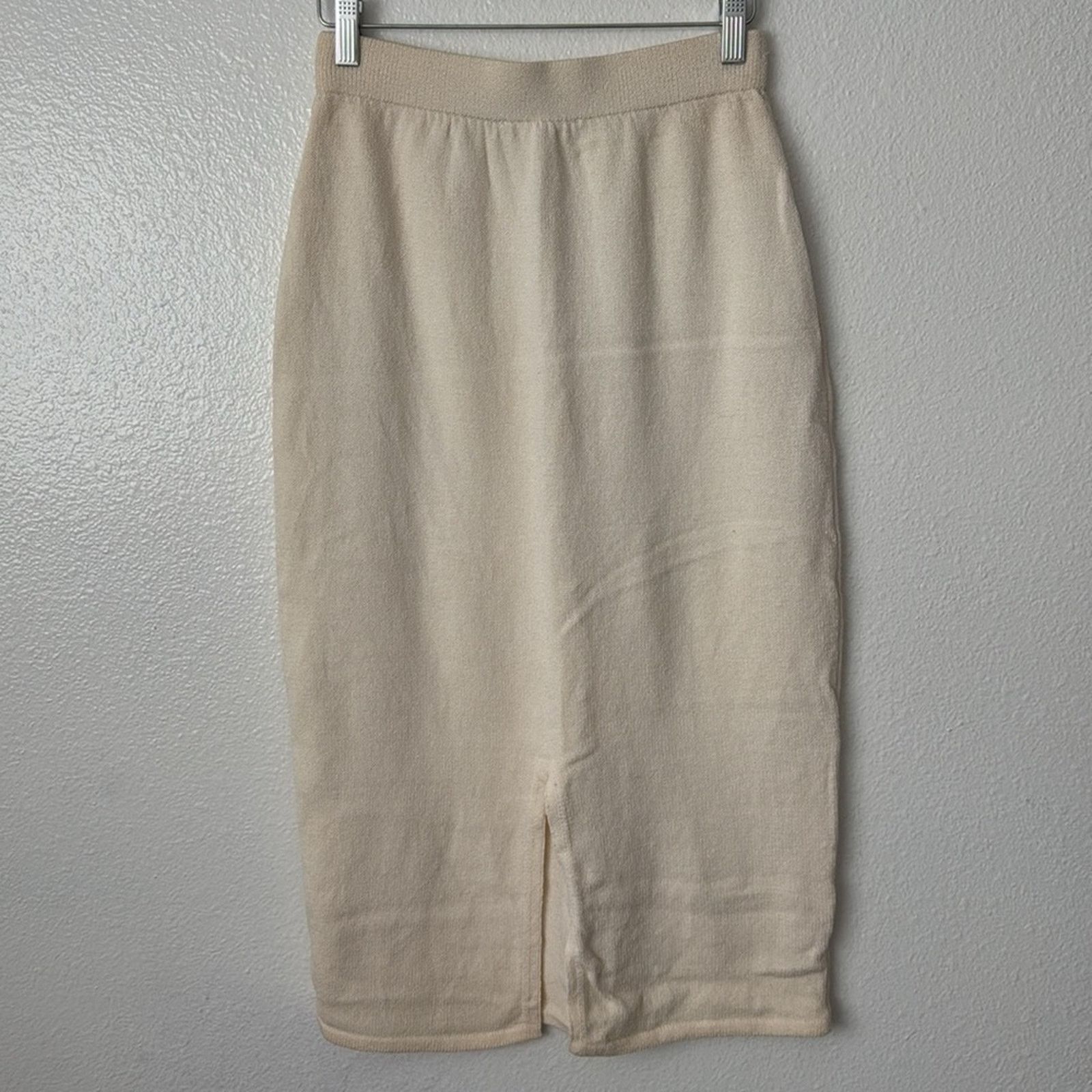 St. Johns Bay St. John 4 Cream Knit Midi Skirt Size 27" / US 4 / IT 40 - 4 Thumbnail