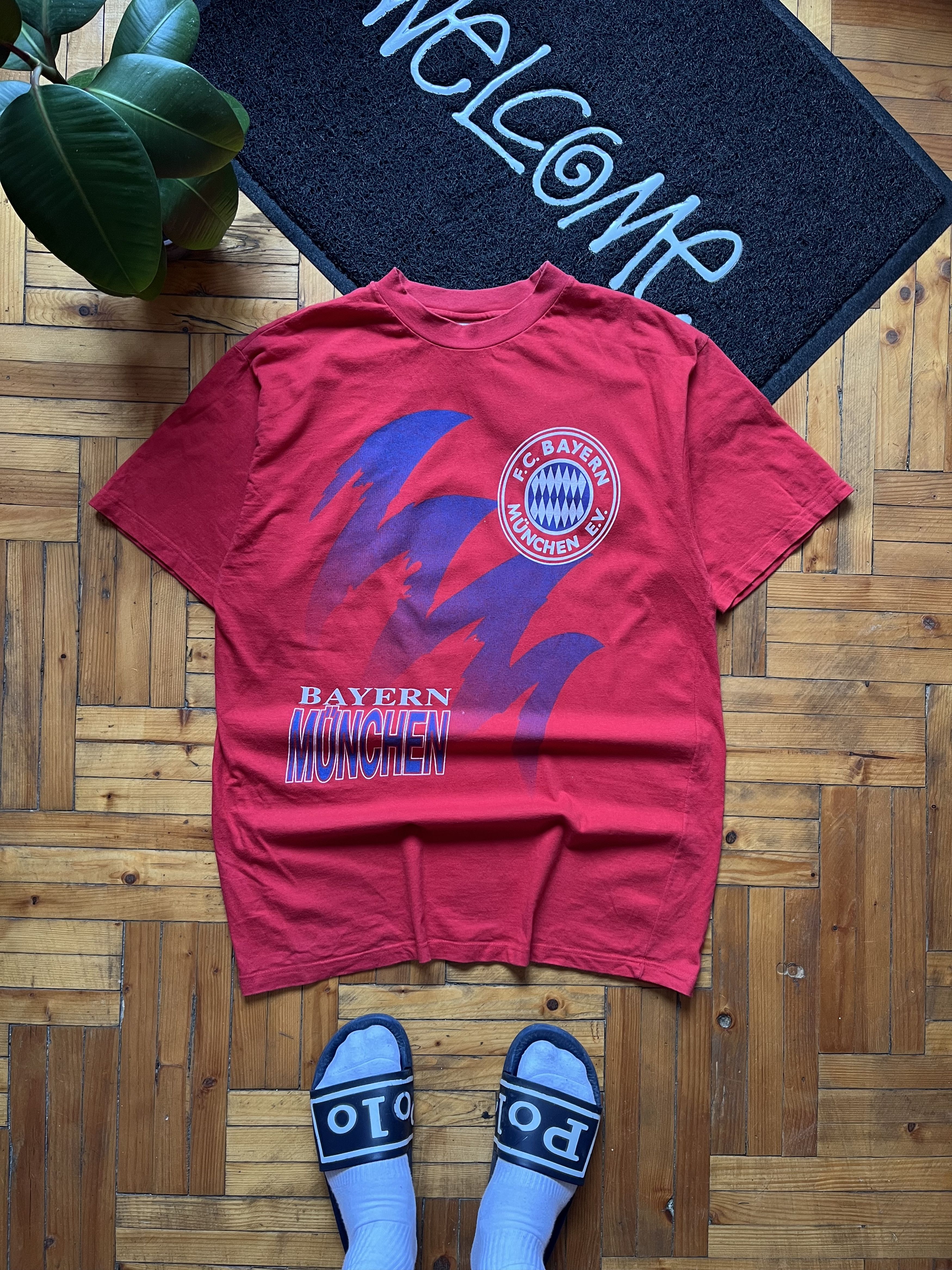 Vintage FC Bayern Munchen 90's Universal Athletic Gray T-shirt Size US XL / EU 56 / 4 - 1 Thumbnail