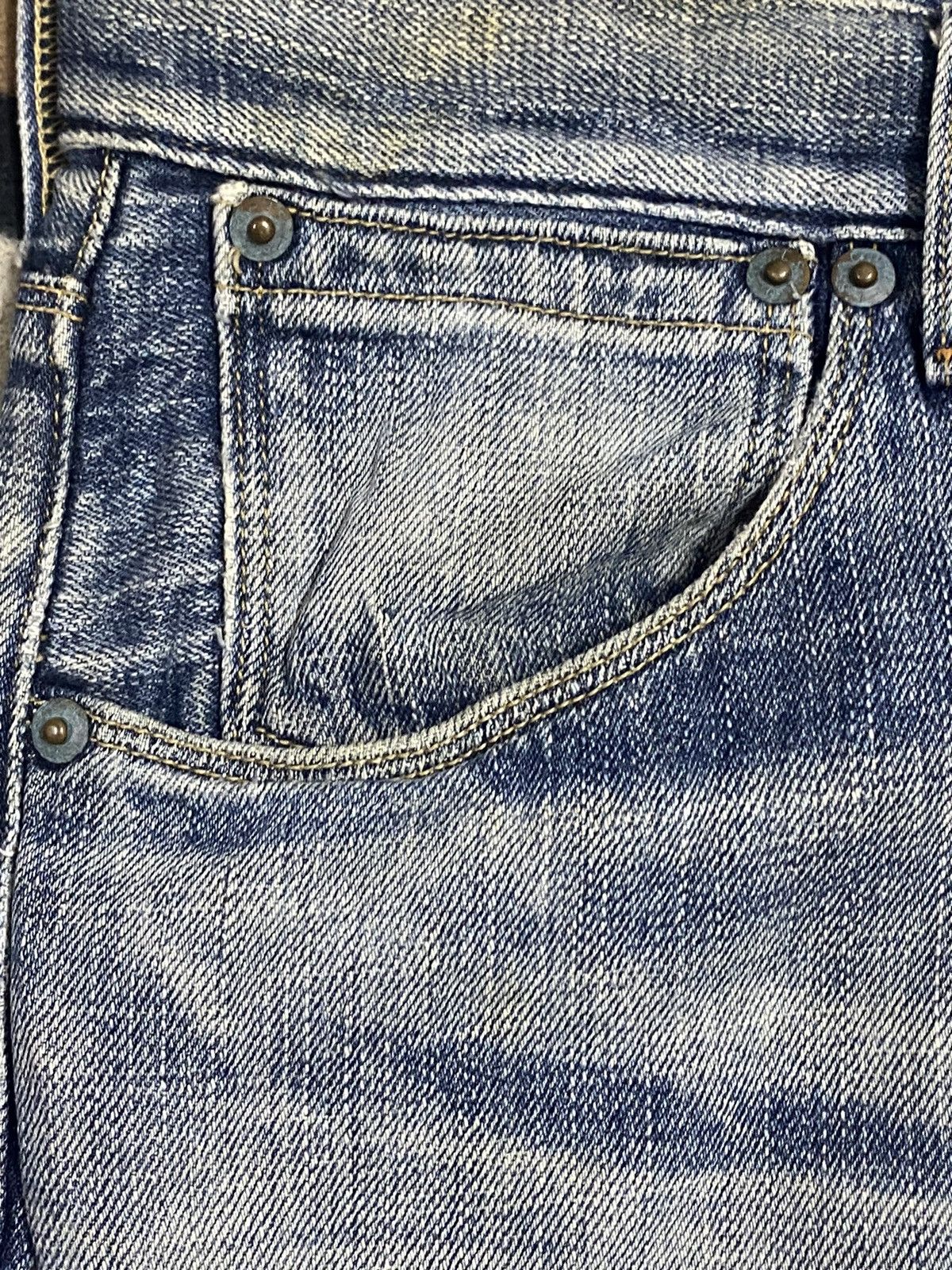 Levi's Vintage Levis553 Blue Wash Distresse Loose Jeans Size US 30 / EU 46 - 15 Thumbnail
