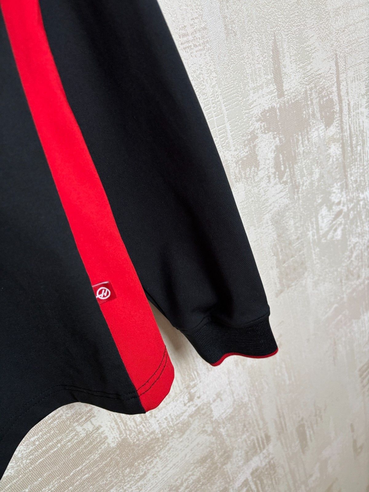Formula 1 Haas Racing F1 Team Pullover Half Zip Moneygram Men's Size M Size US M / EU 48-50 / 2 - 5 Thumbnail