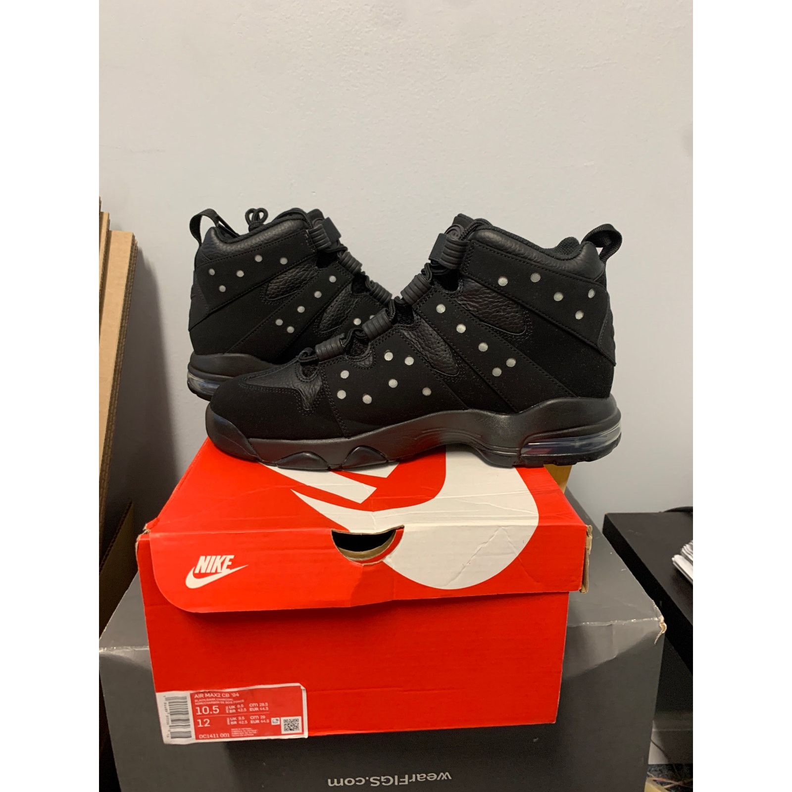 Nike Nike Air Max 2 CB '94 Triple Black Size 10.5 Worn Once Size US 10.5 / EU 43-44 - 5 Thumbnail