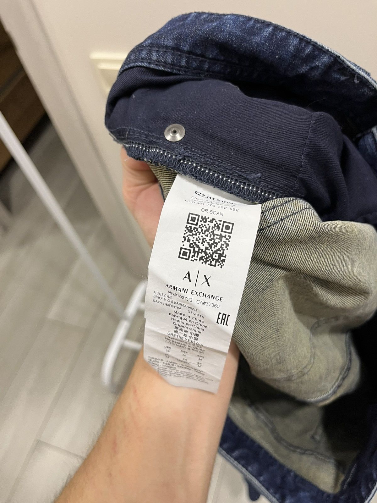 Japanese Brand Vintage Emporio Armani Y2K Denim Straight Jeans Old Money Size US 34 / EU 50 - 8 Thumbnail