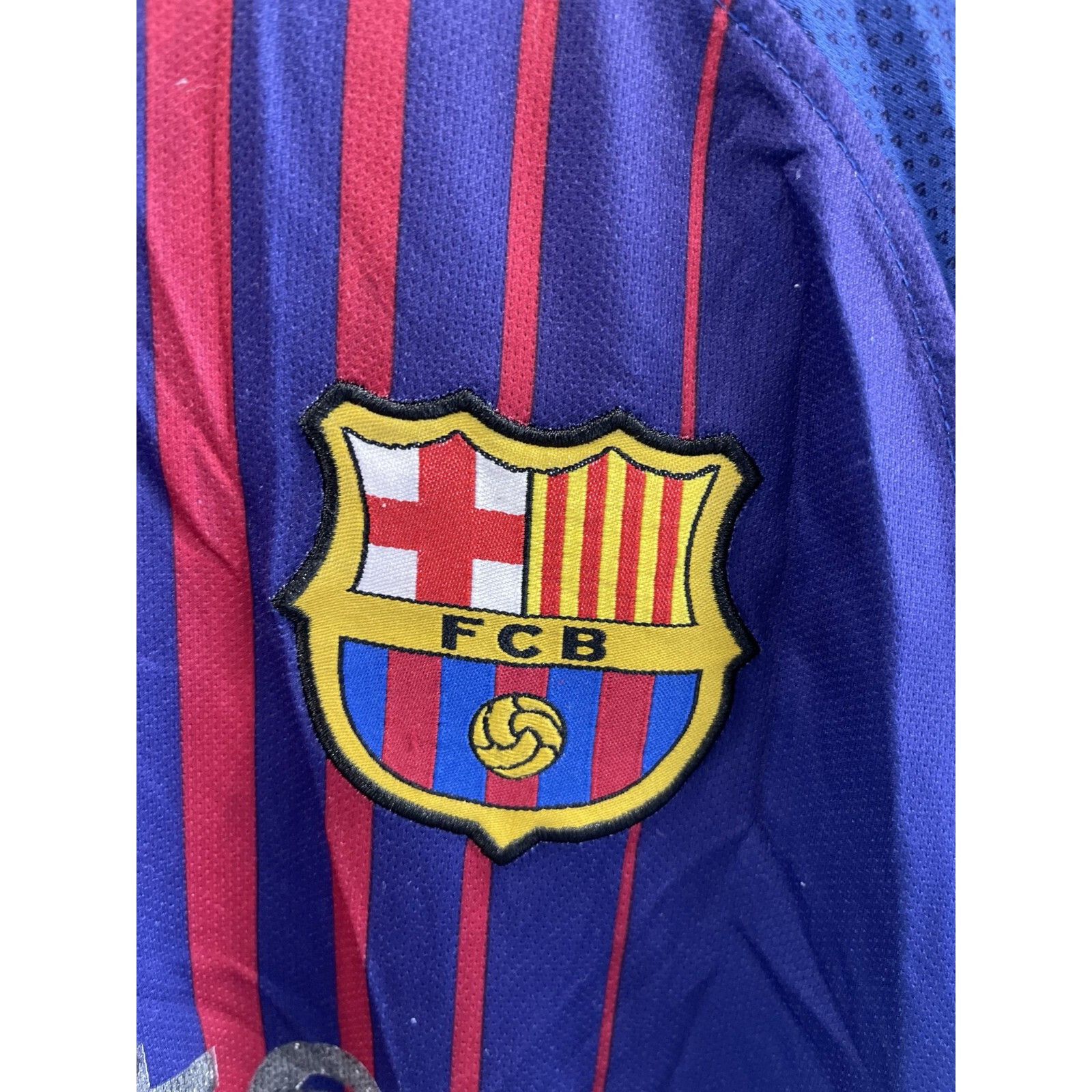 Nike VTG 90S Y2K RARE NIKE FC BARCELONA RAKUTEN UNICEF SOCCER JER Size ONE SIZE - 6 Thumbnail